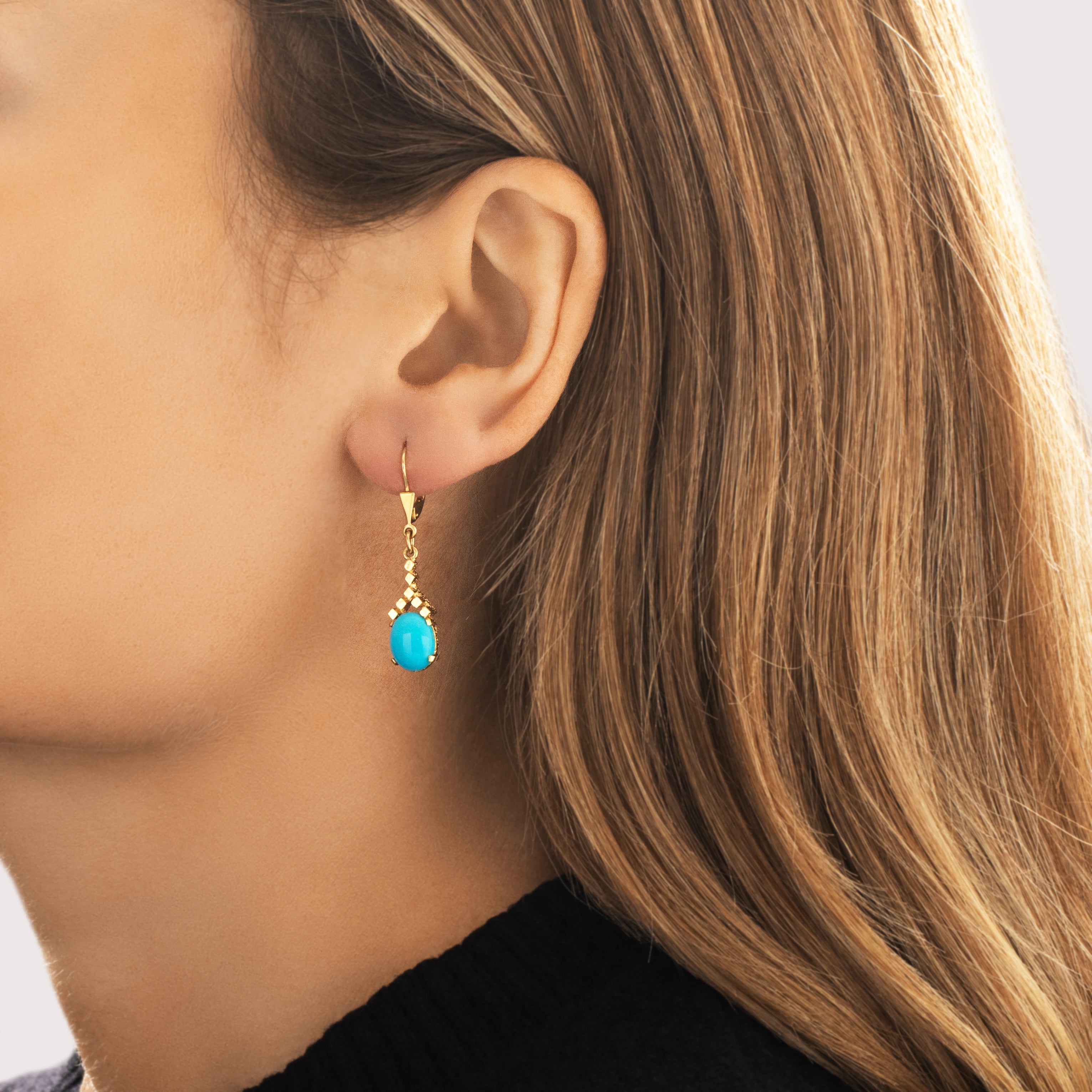 Vintage 14k Yellow Gold 3.87cttw Robin's Egg Blue Turquoise Brutalist Cubed Accent Dangle Earrings - On model view