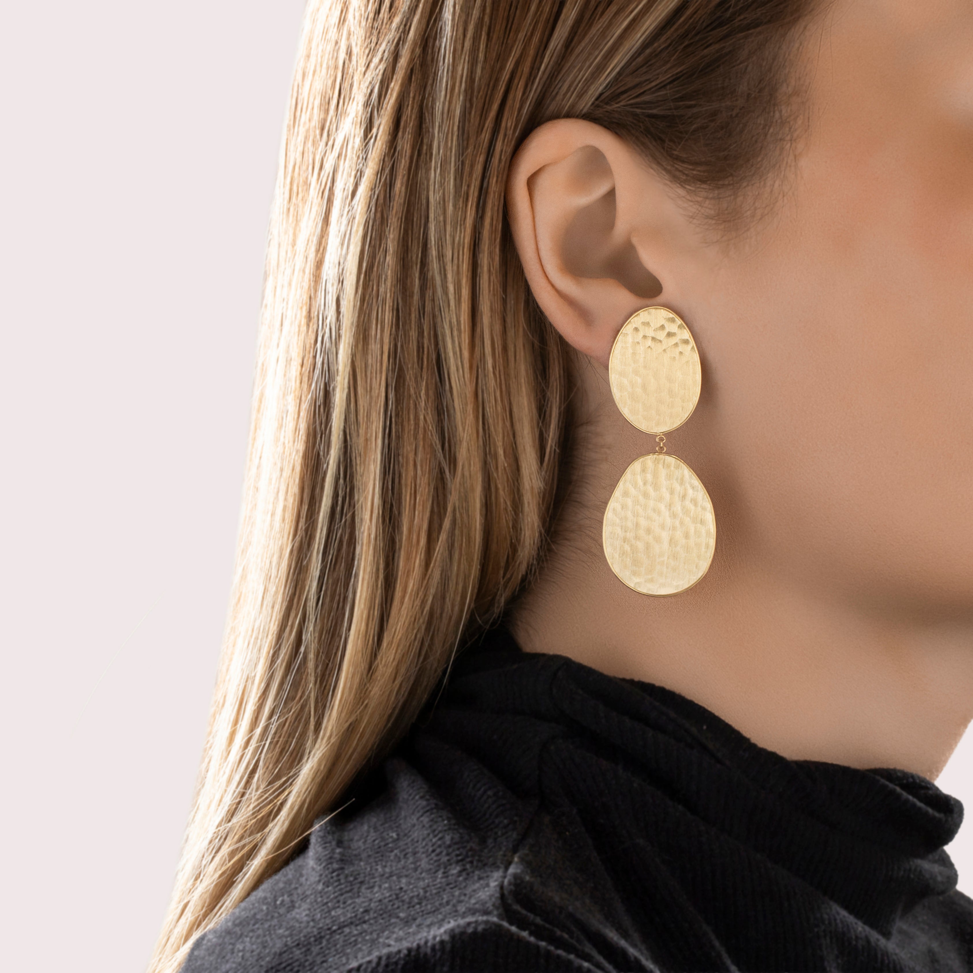 Vintage Italian 14k Yellow Gold Large Brushed Hammered Disc Dangle Earrings - On model view