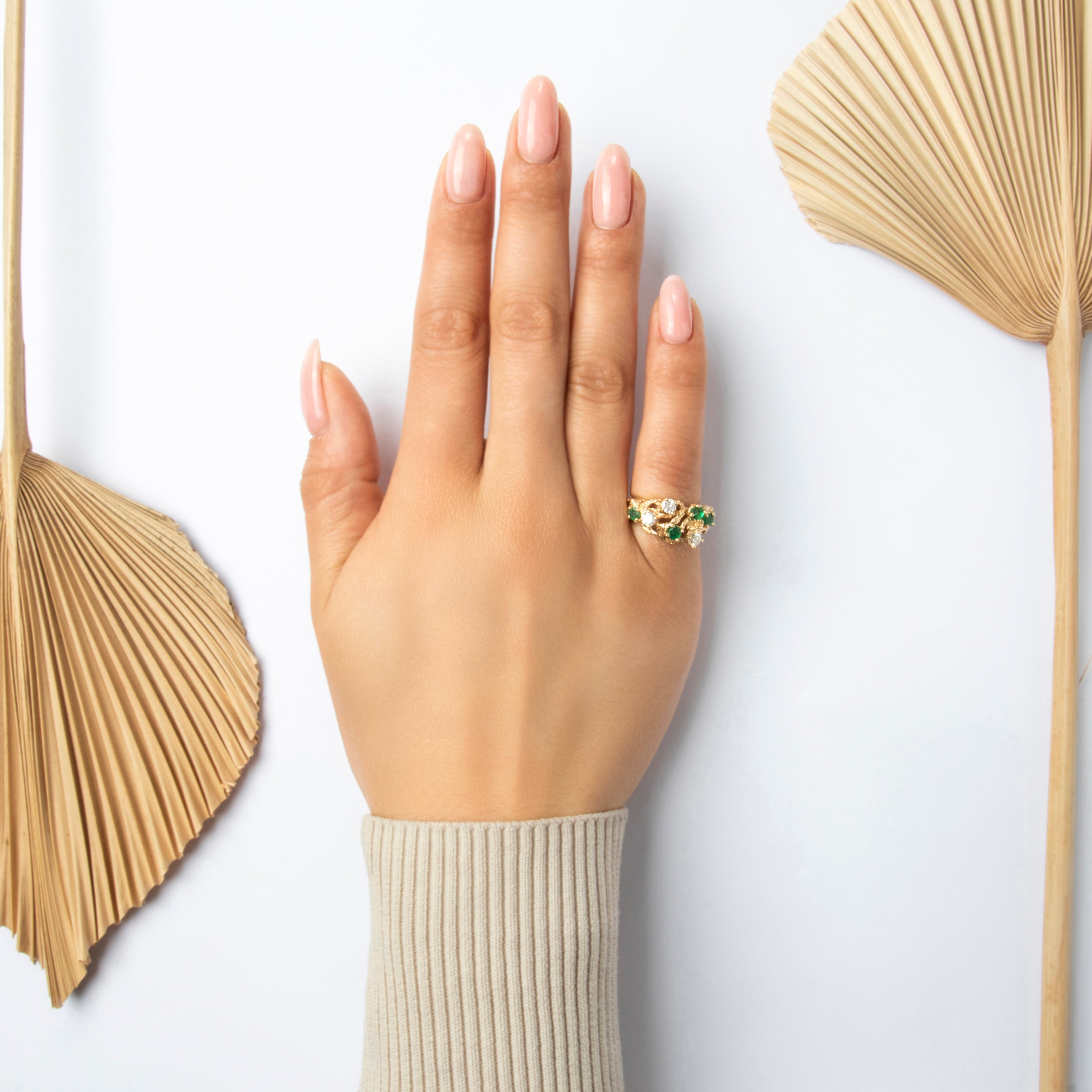 Vintage 14k Yellow Gold .67cttw Diamond .5cttw Emerald Bold Brutalist Branching Scatter Ring - On model view