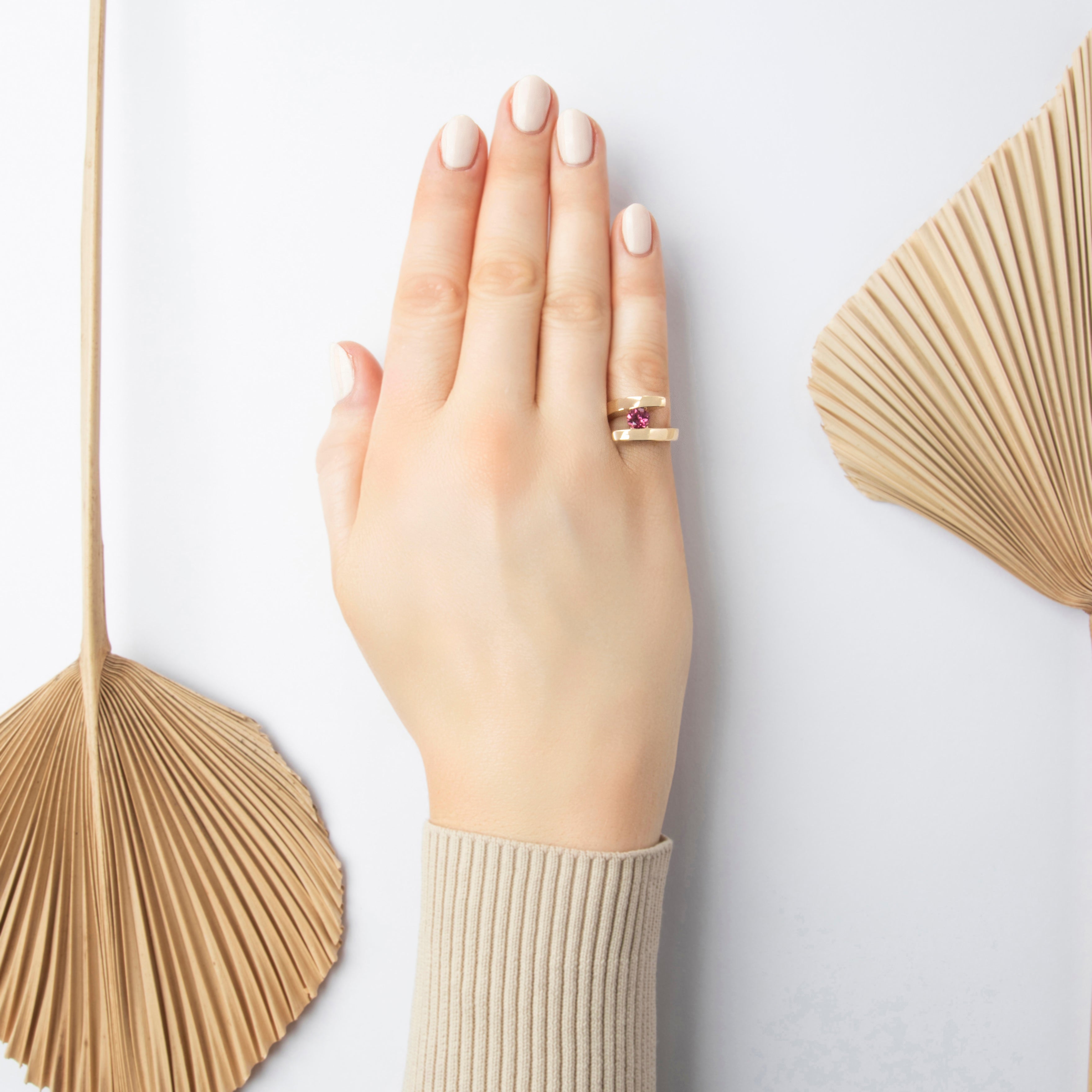 Vintage Heavy Vibrant 14k Yellow Gold .73ct Pink Garnet Solitaire Bypass Ring   - On model view