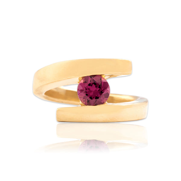 Vintage Heavy 14k Yellow Gold .73ct Pink Garnet Vibrant Modern Ring 5.50
