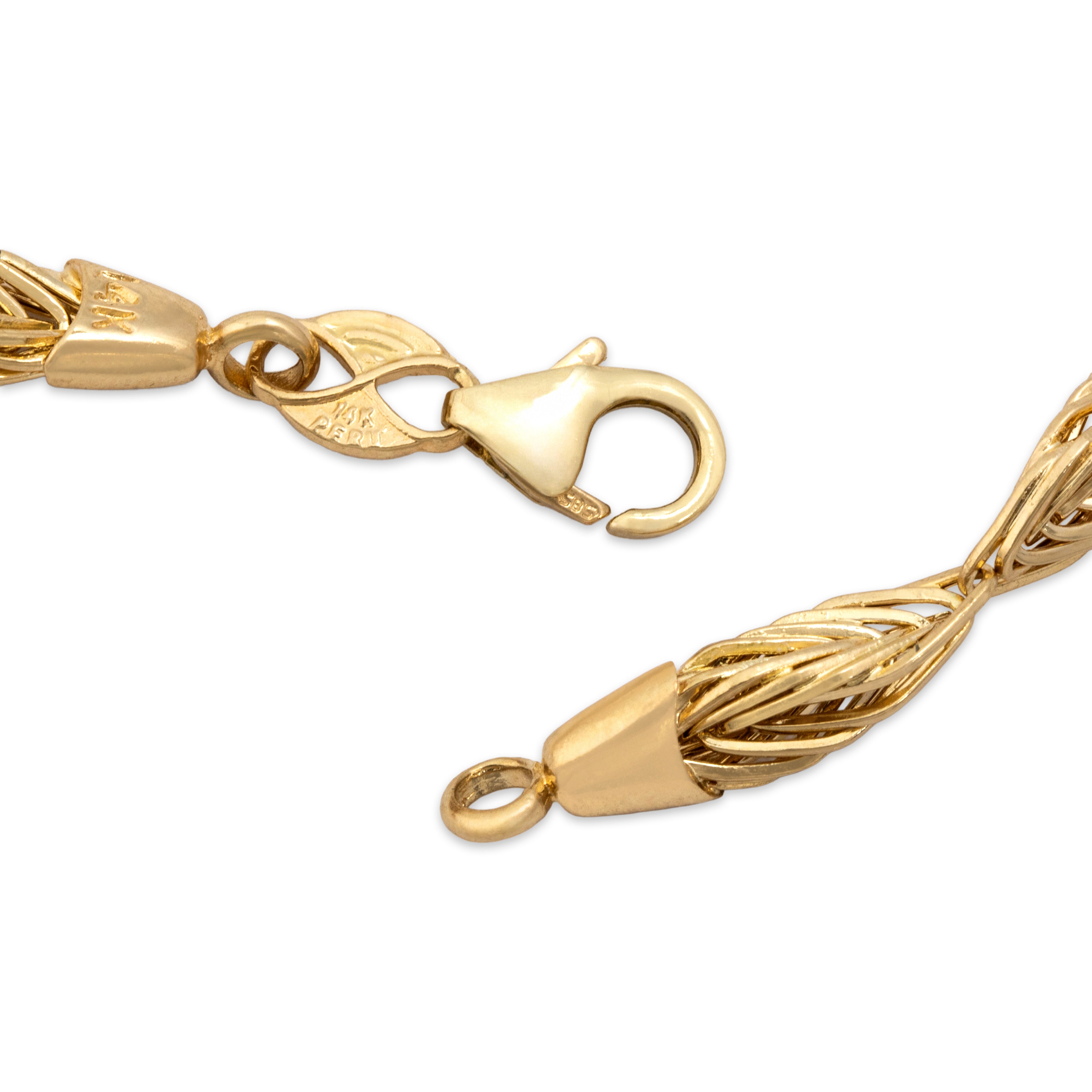 14k Yellow Gold Lightweight Interwoven Botanical Link Necklace - clasp view