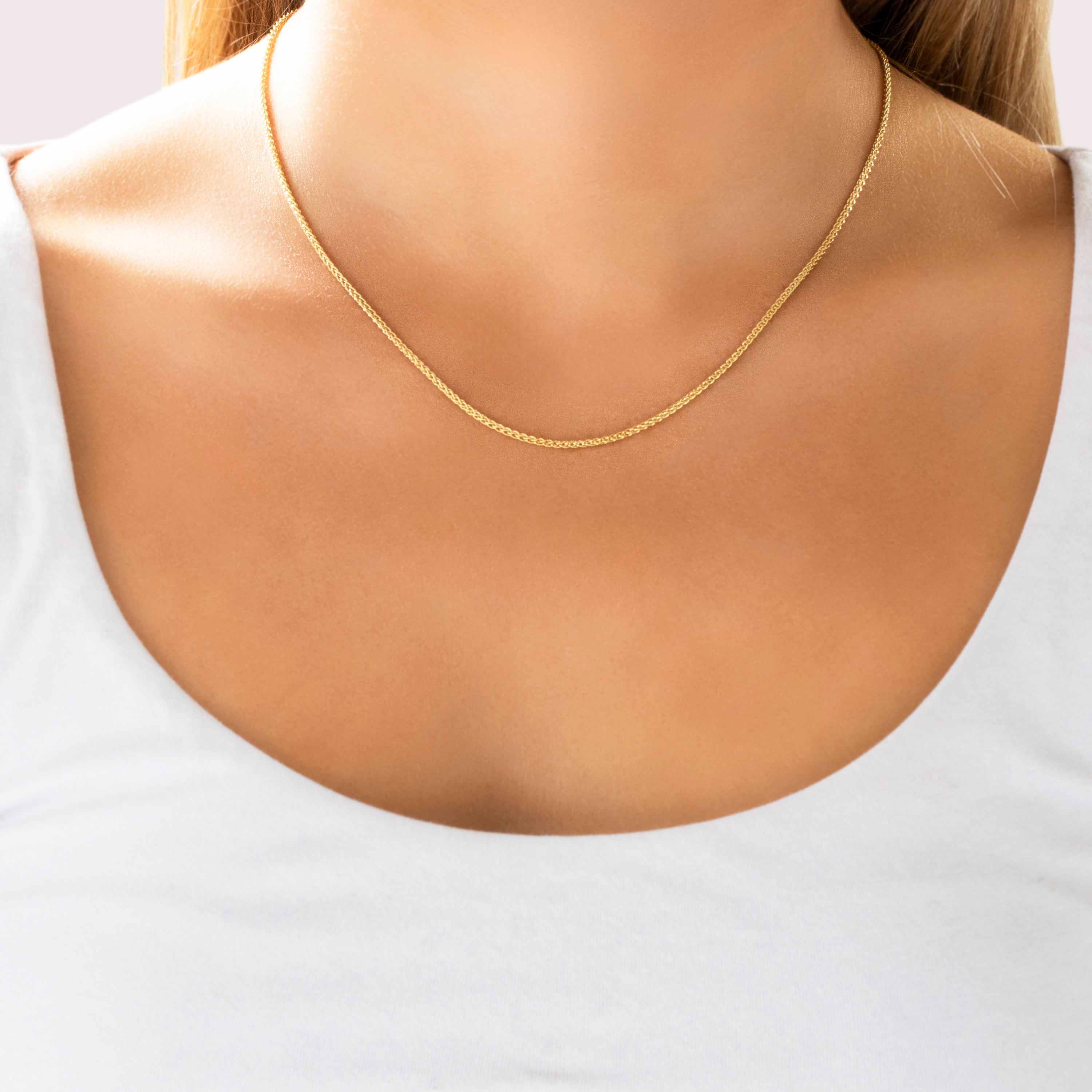 Vintage 14k Yellow Gold Everyday Wheat Chain Necklace - On model view