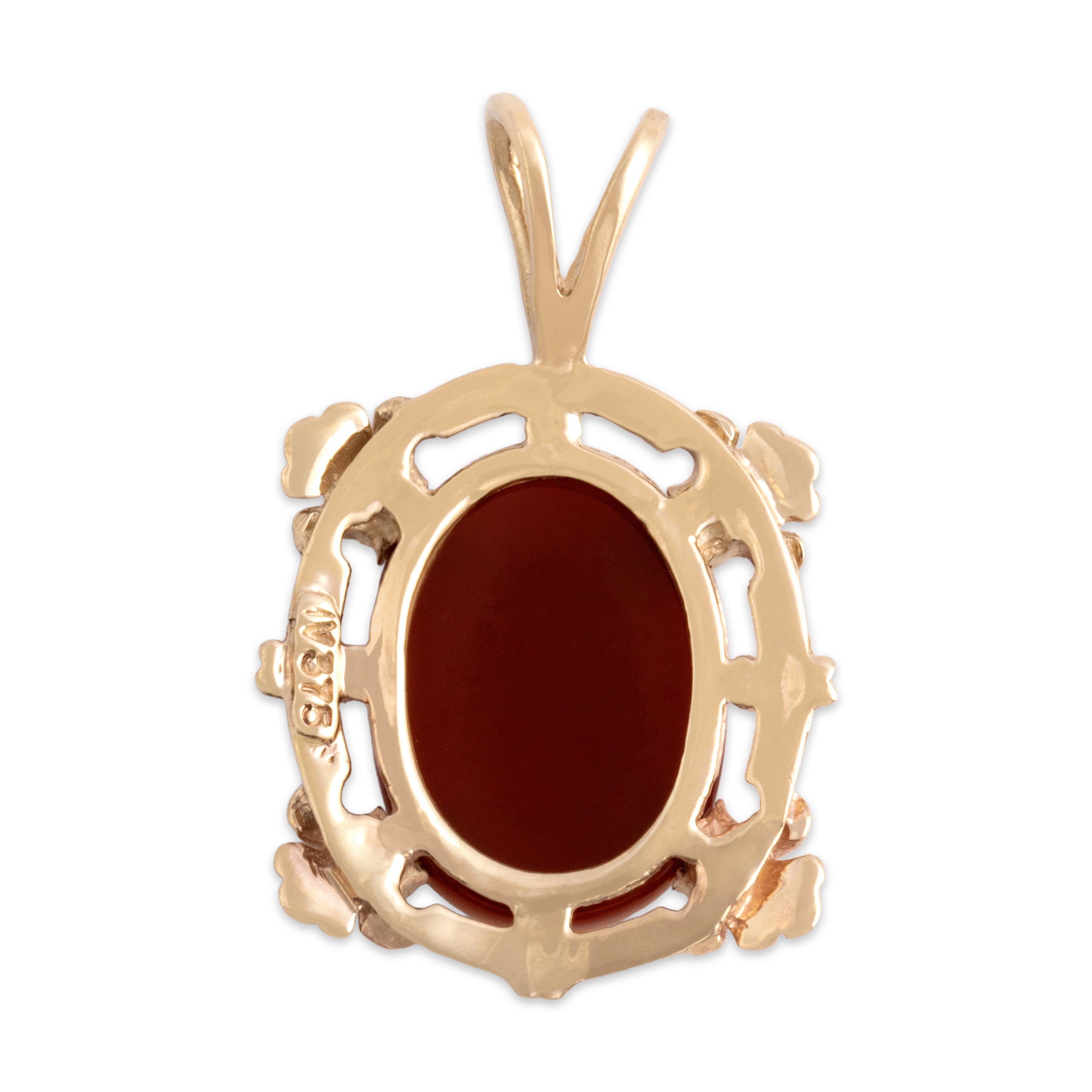 Vintage 9k Yellow Gold Carnelian Striking Framed Figural Cameo Pendant