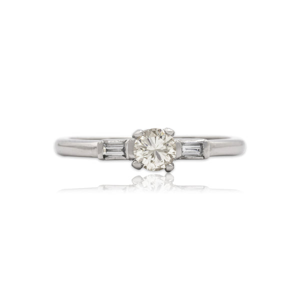 Vintage Platinum Diamond Sparkling Baguette Shoulder Ring 5.00