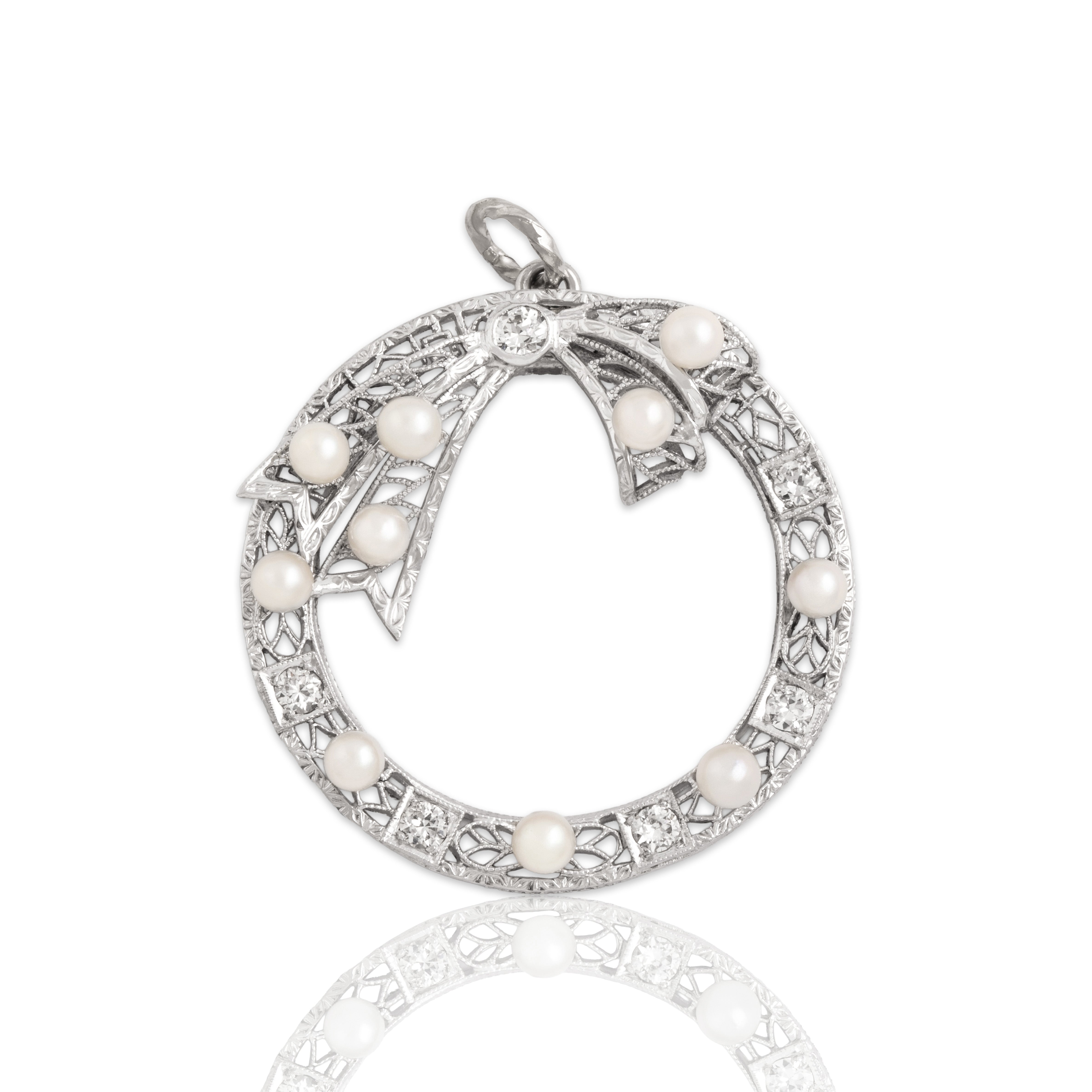 Antique 14k White Gold Diamond Pearl Stunning Bow Adorned Wreath Pendant