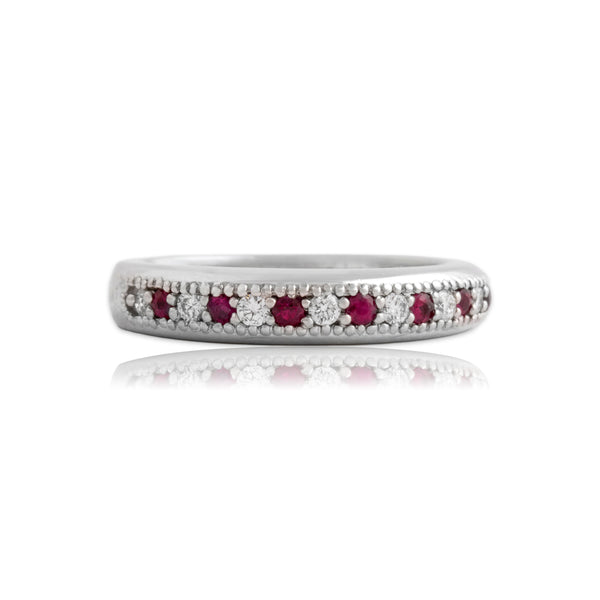 Vintage 14k White Gold Ruby Diamond Pretty Alternating Band Ring 5.50