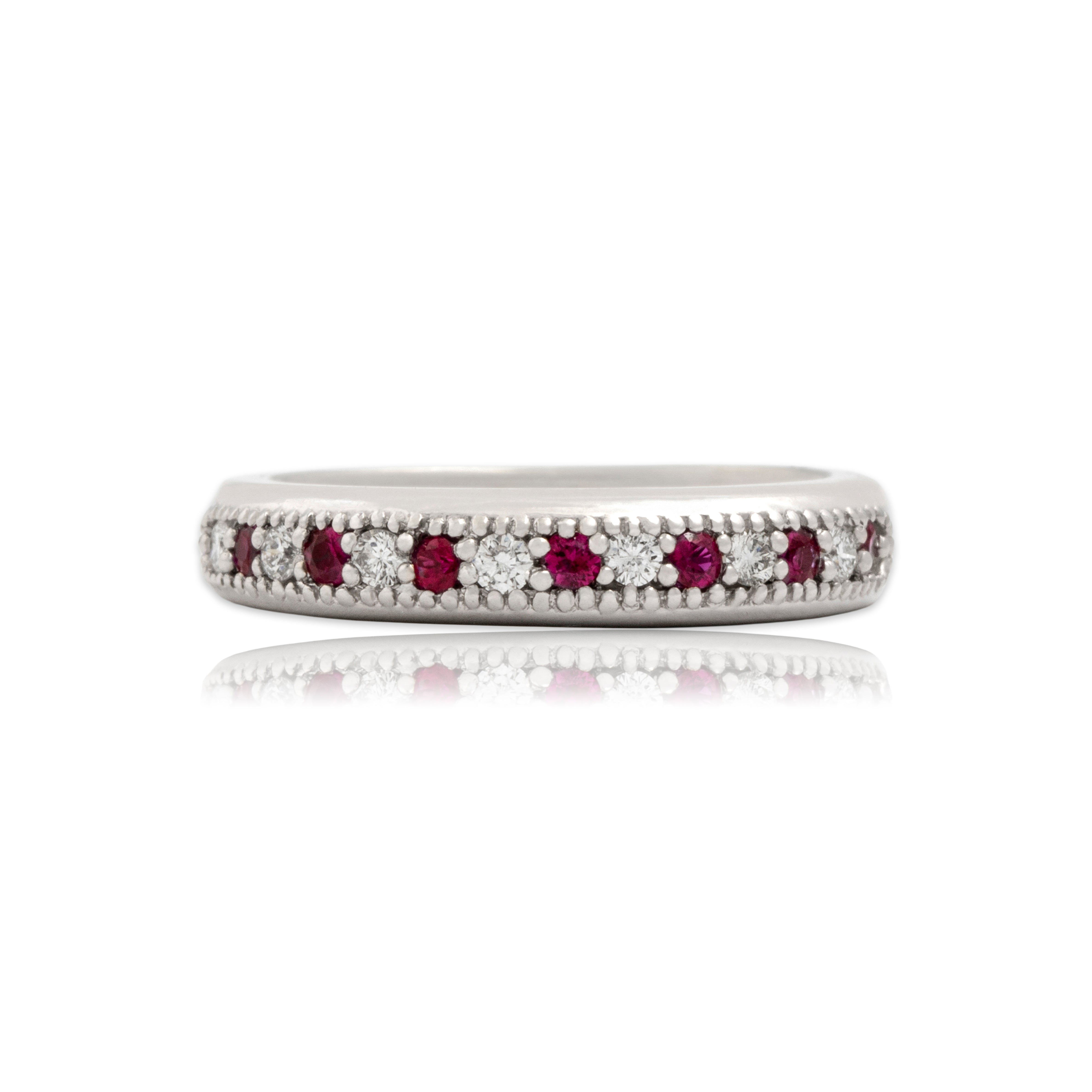 Vintage 14k White Gold Ruby Diamond Milgrain Alternating Band Ring - Close-up view