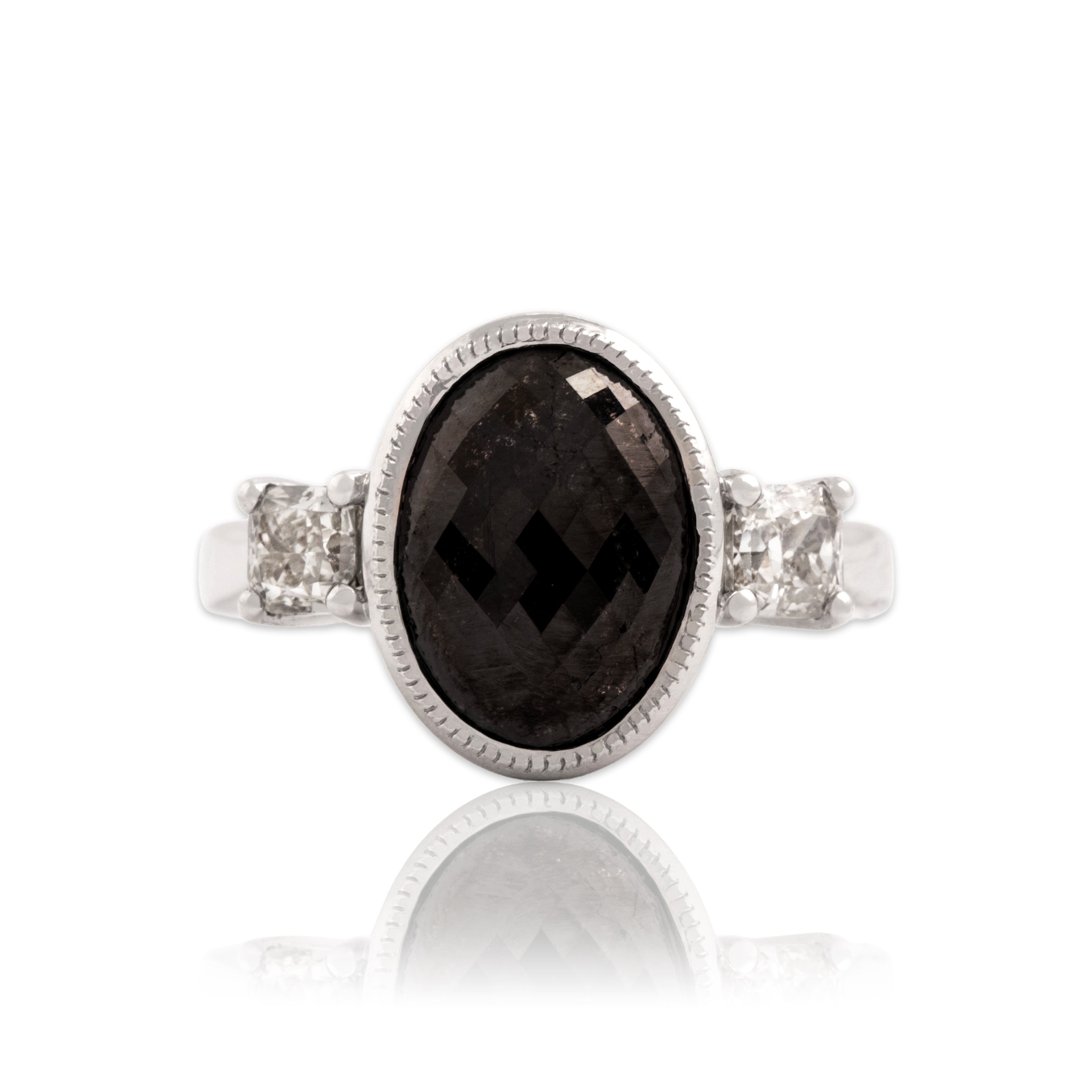 Vintage 14k White Gold 3.86cttw Black & Light Yellow Diamond Striking Ring 7.75