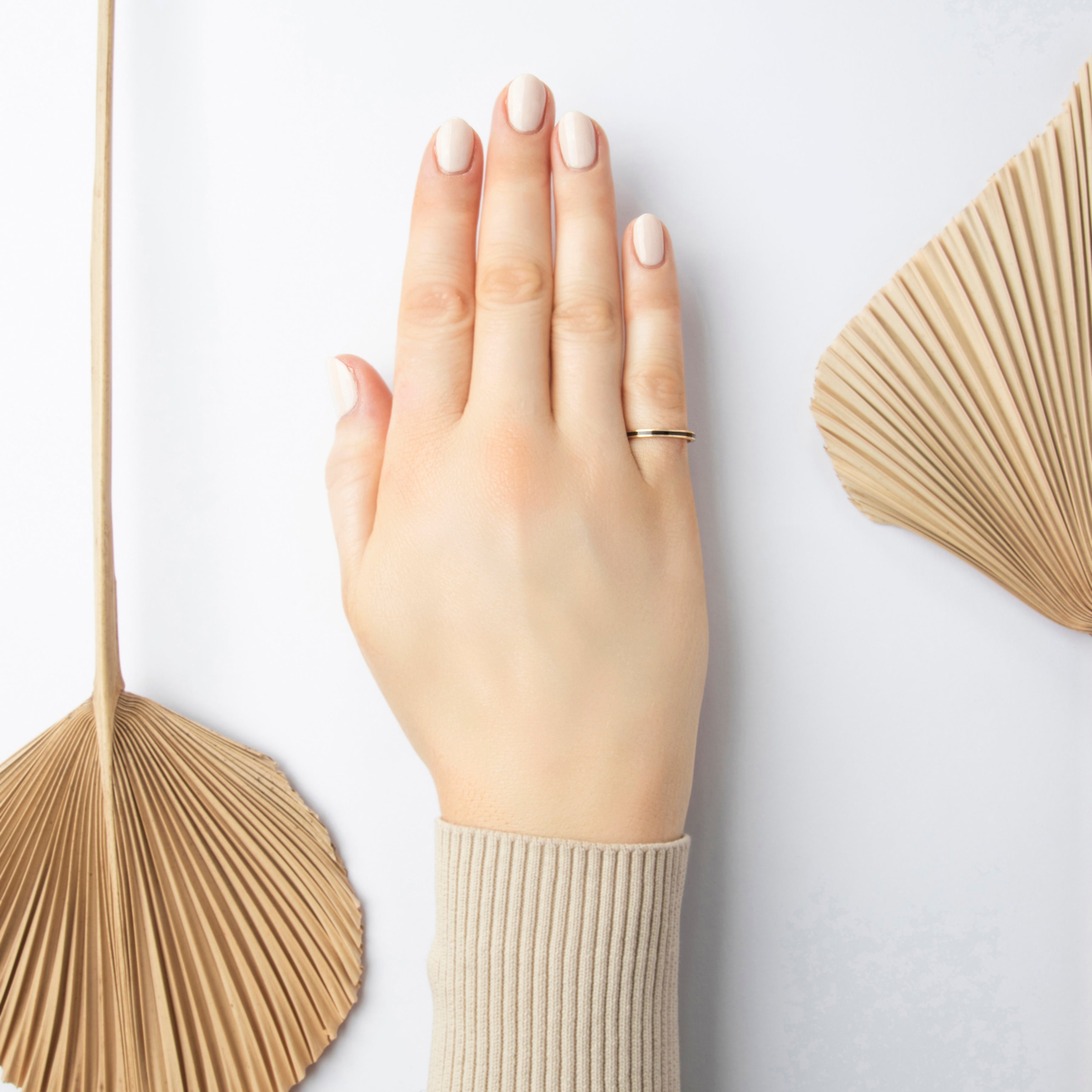 Vintage 14k Yellow Gold Linear Enamel Band Ring - On model view