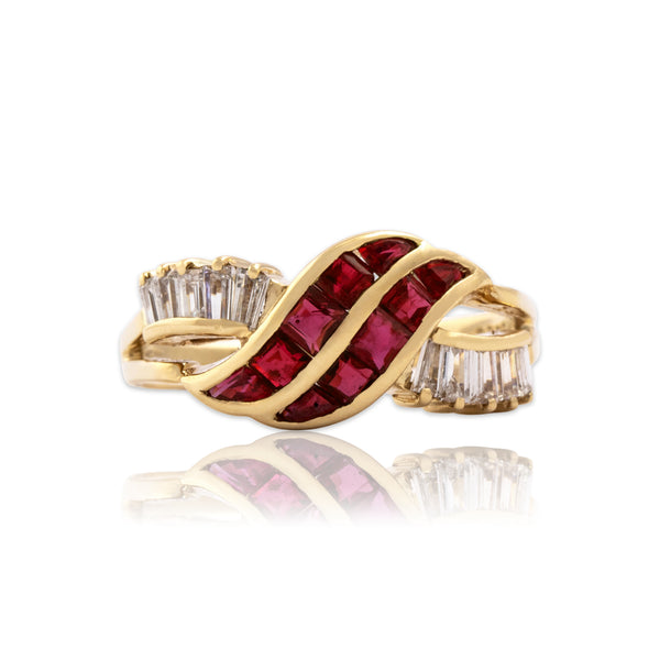 Vintage 14k Yellow Gold .5cttw Ruby Diamond Swooping Channel Ring 6.25