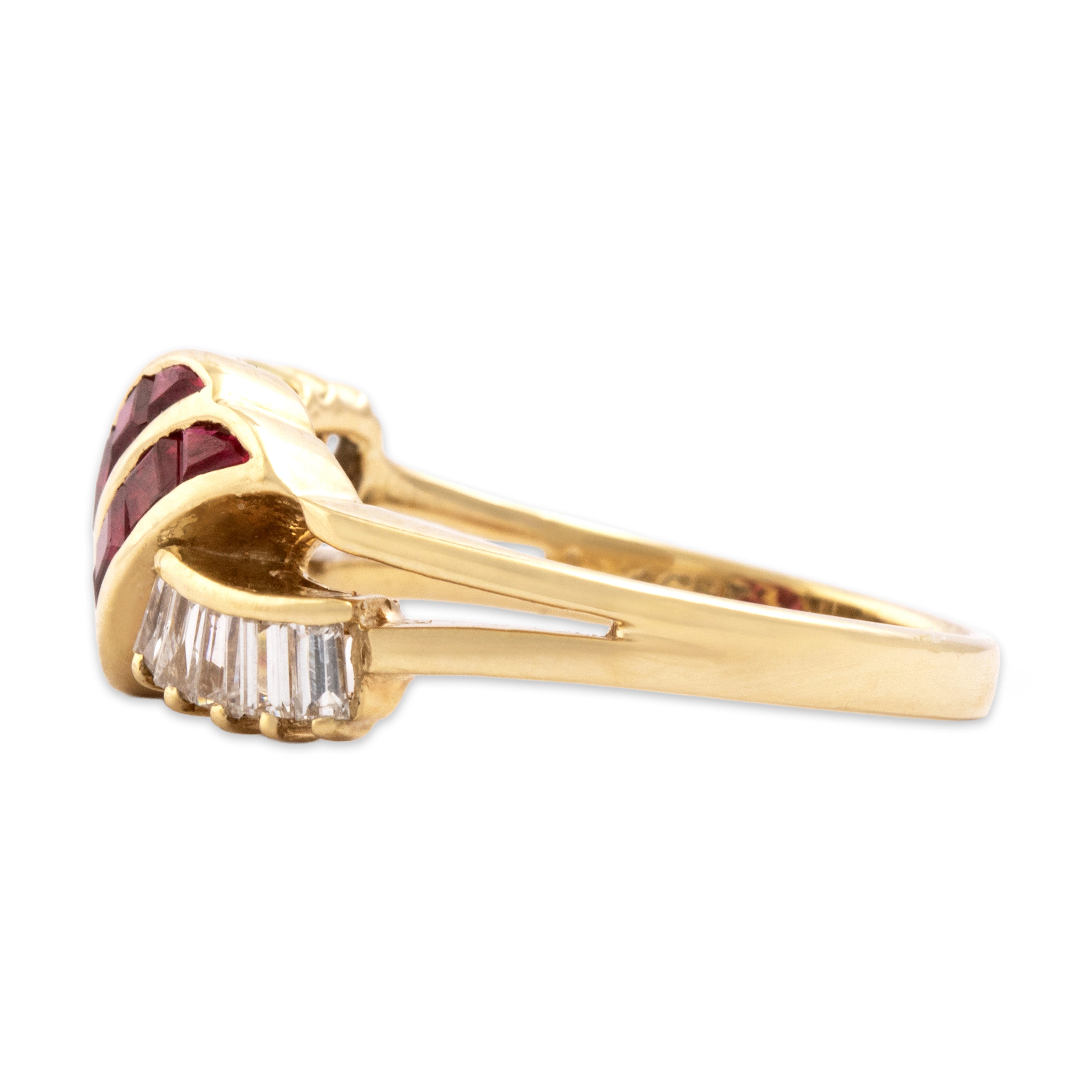 Vintage 14k Yellow Gold [Custom Carat] Swooping Overlay Ring - Side view