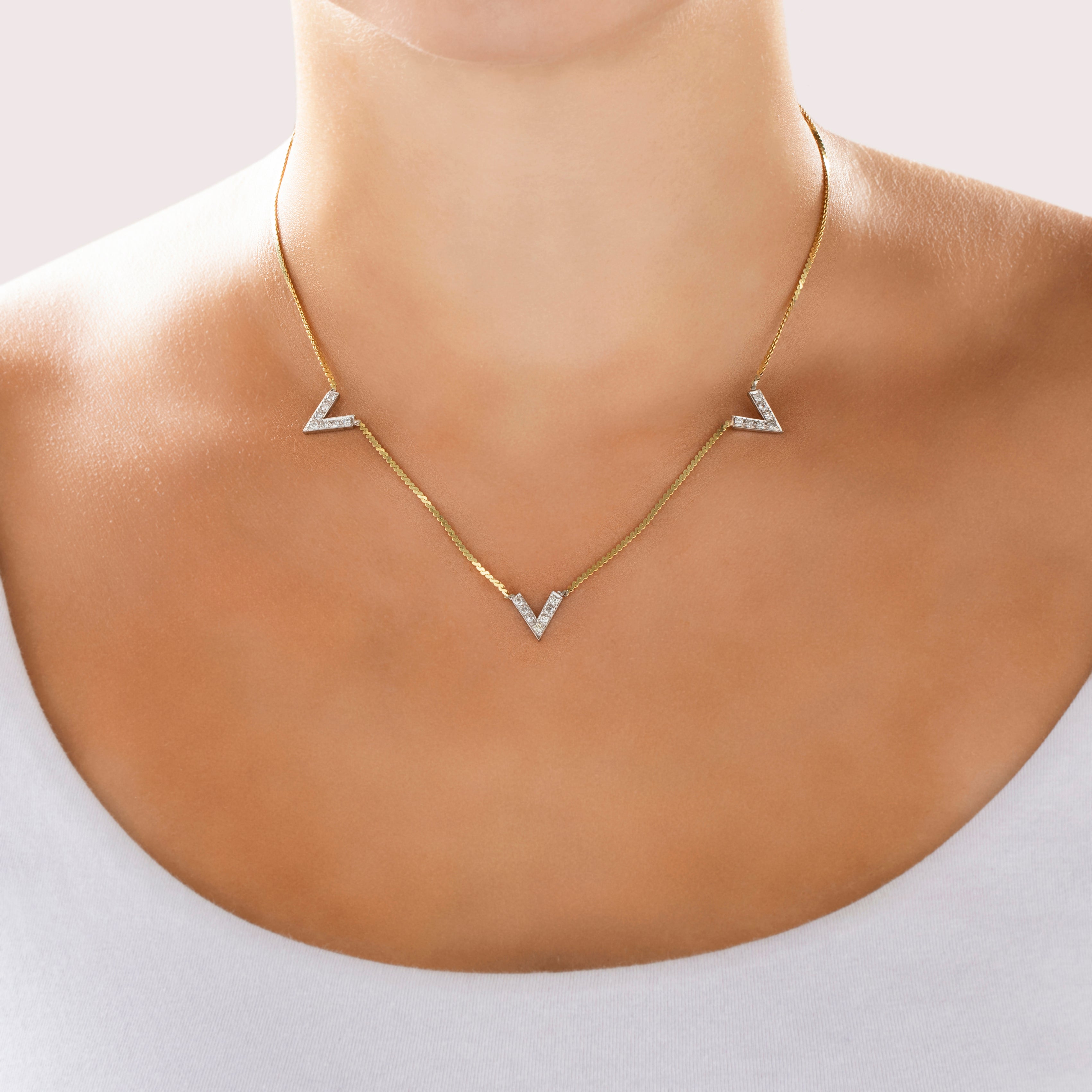 Vintage 14k Yellow & White Gold Diamond Edgy V-Shape Necklace 16