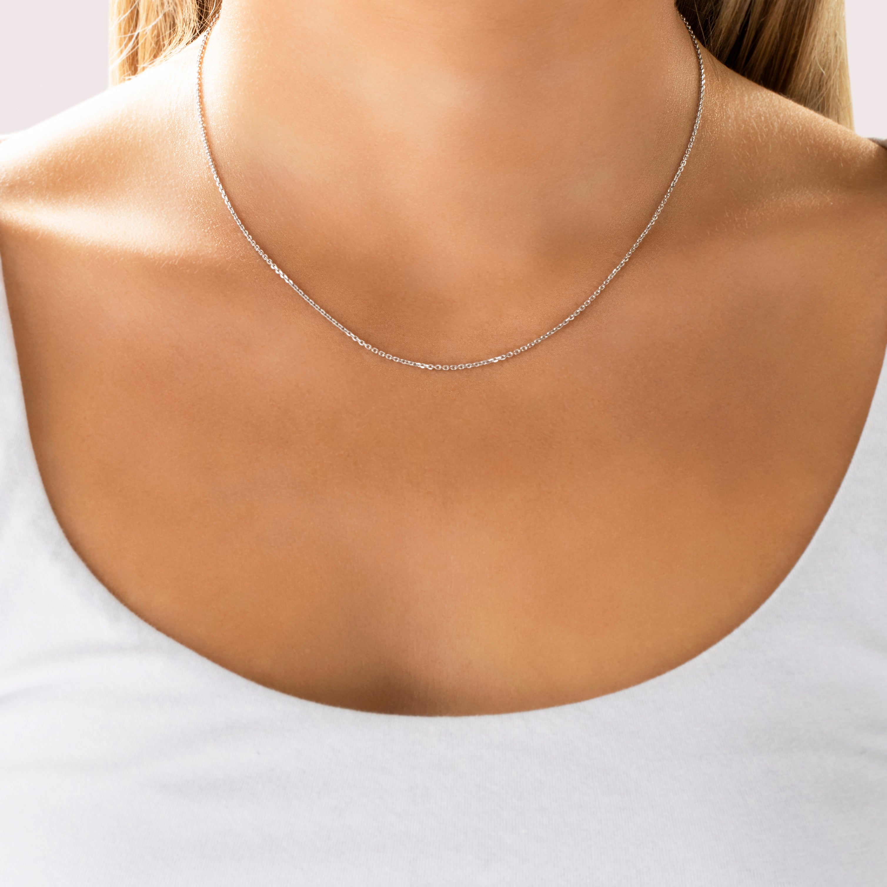 Estate Kendra Scott 14k White Gold Classic Cable Chain Necklace - On model view