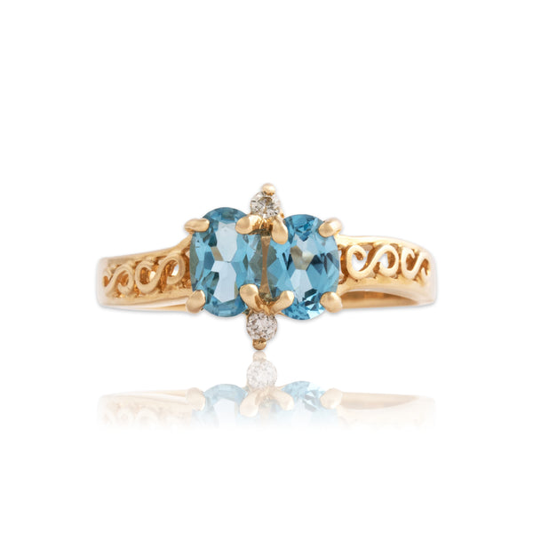 Vintage 14k Yellow Gold .93cttw Blue Topaz Diamond Scroll Design Ring 6.75