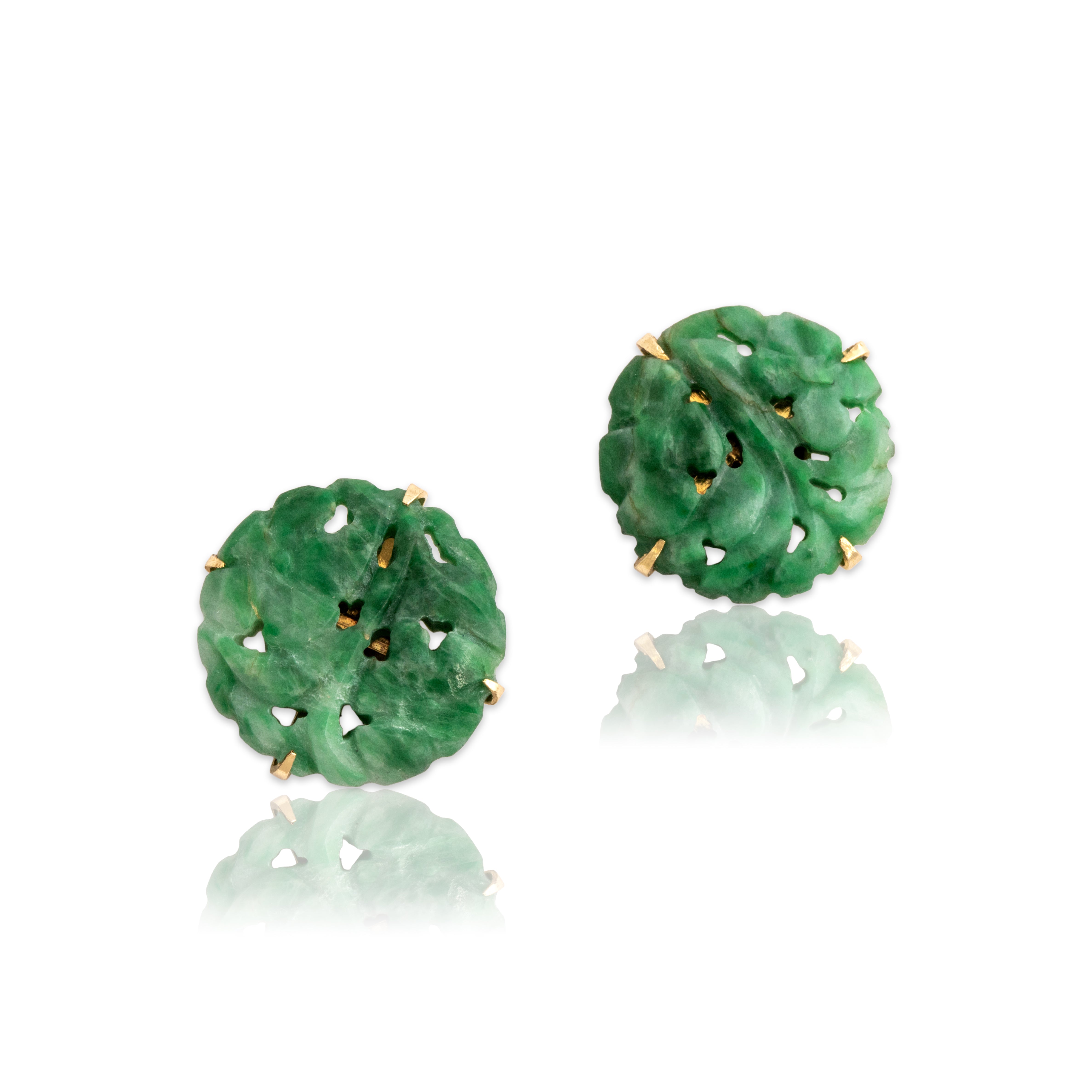Vintage 14k Yellow Gold Jade Chic Carved Flower Stud Earrings - Close-up view