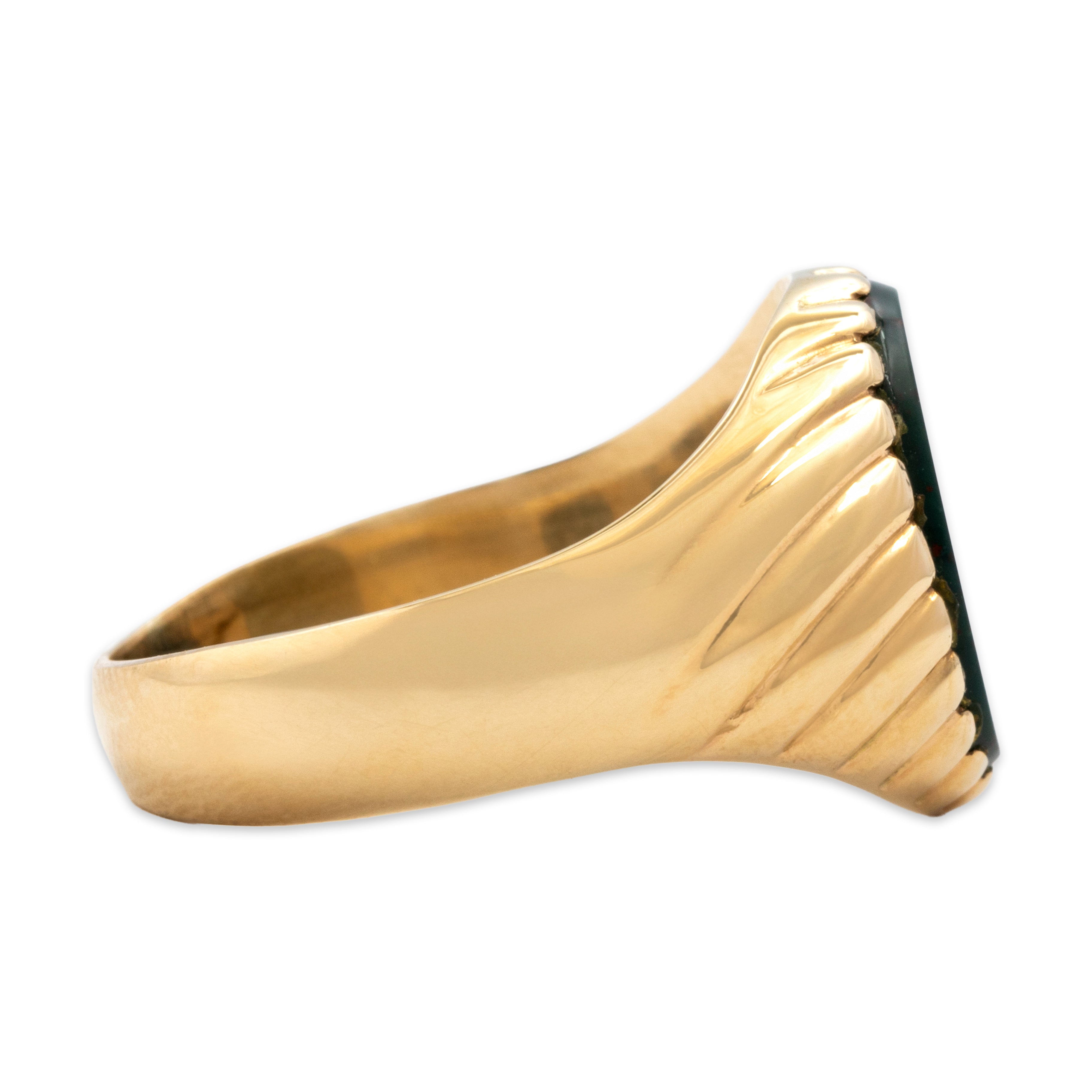 2.5ct Vintage 10k Yellow Gold Bloodstone Swirling Ribbed Signet Ring - Side view