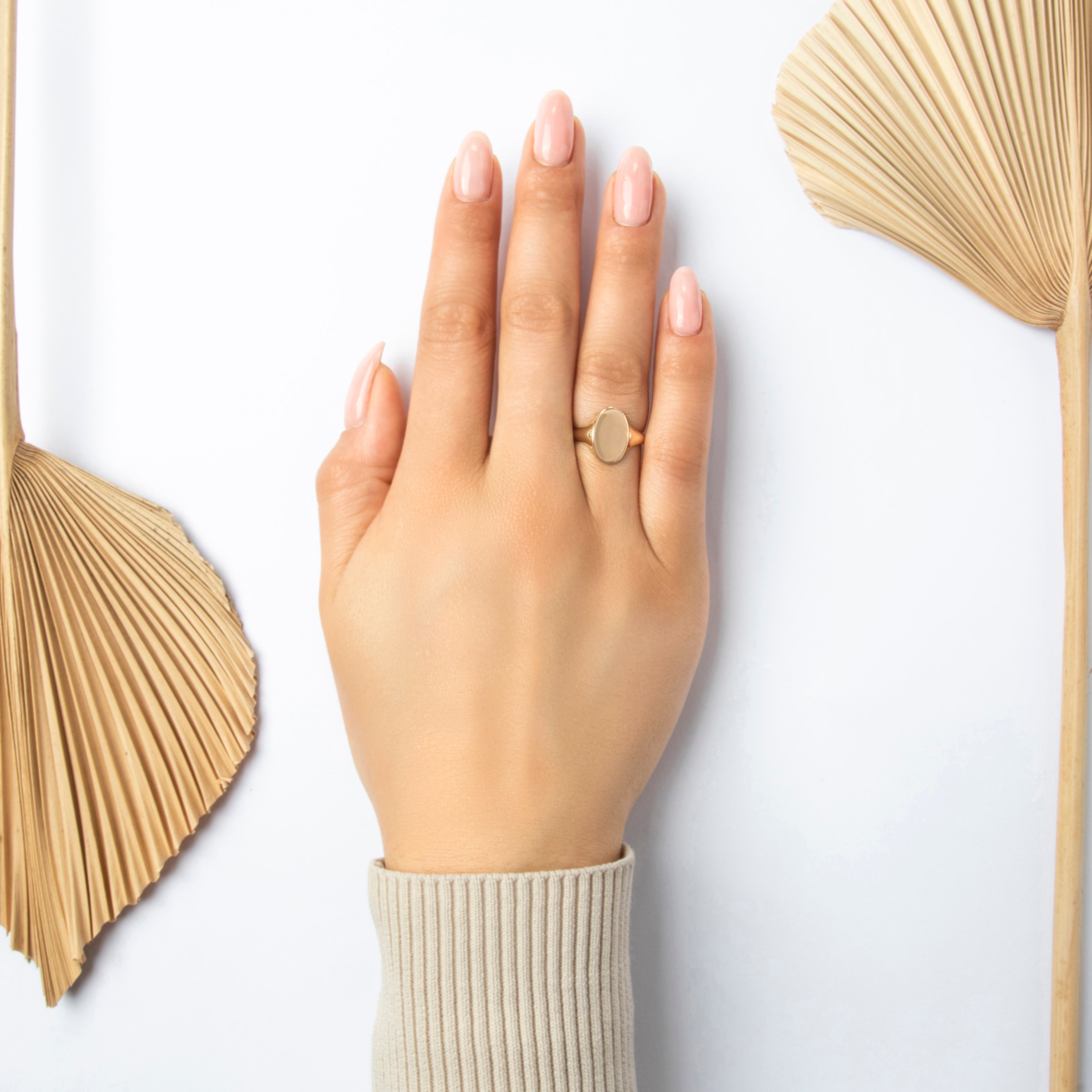 Vintage 14k Yellow Gold Sleek Simple Oval Signet Ring - On model view