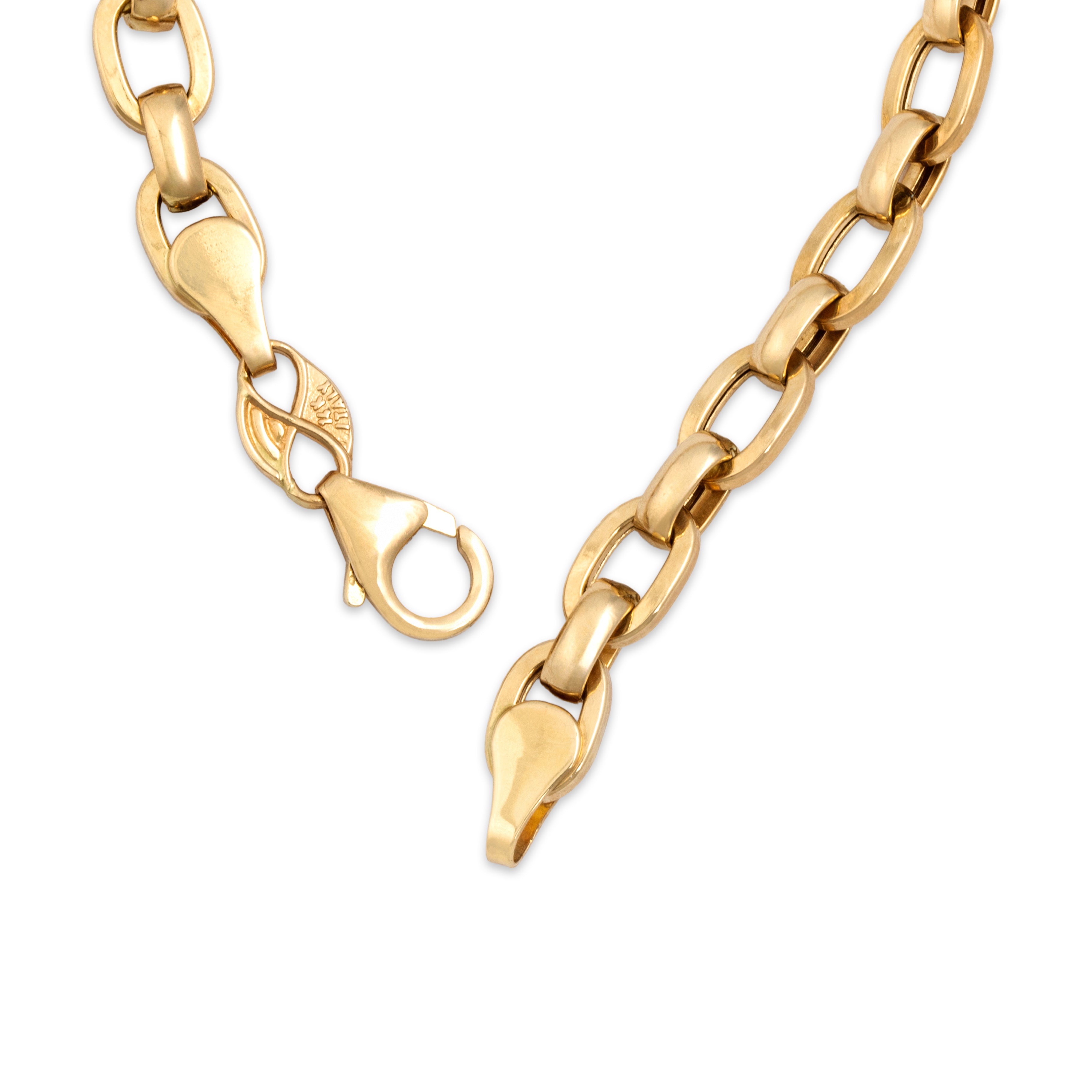 Lightweight 14k Yellow Gold. Vintage Italian Oval Cable Link Bracelet - clasp view