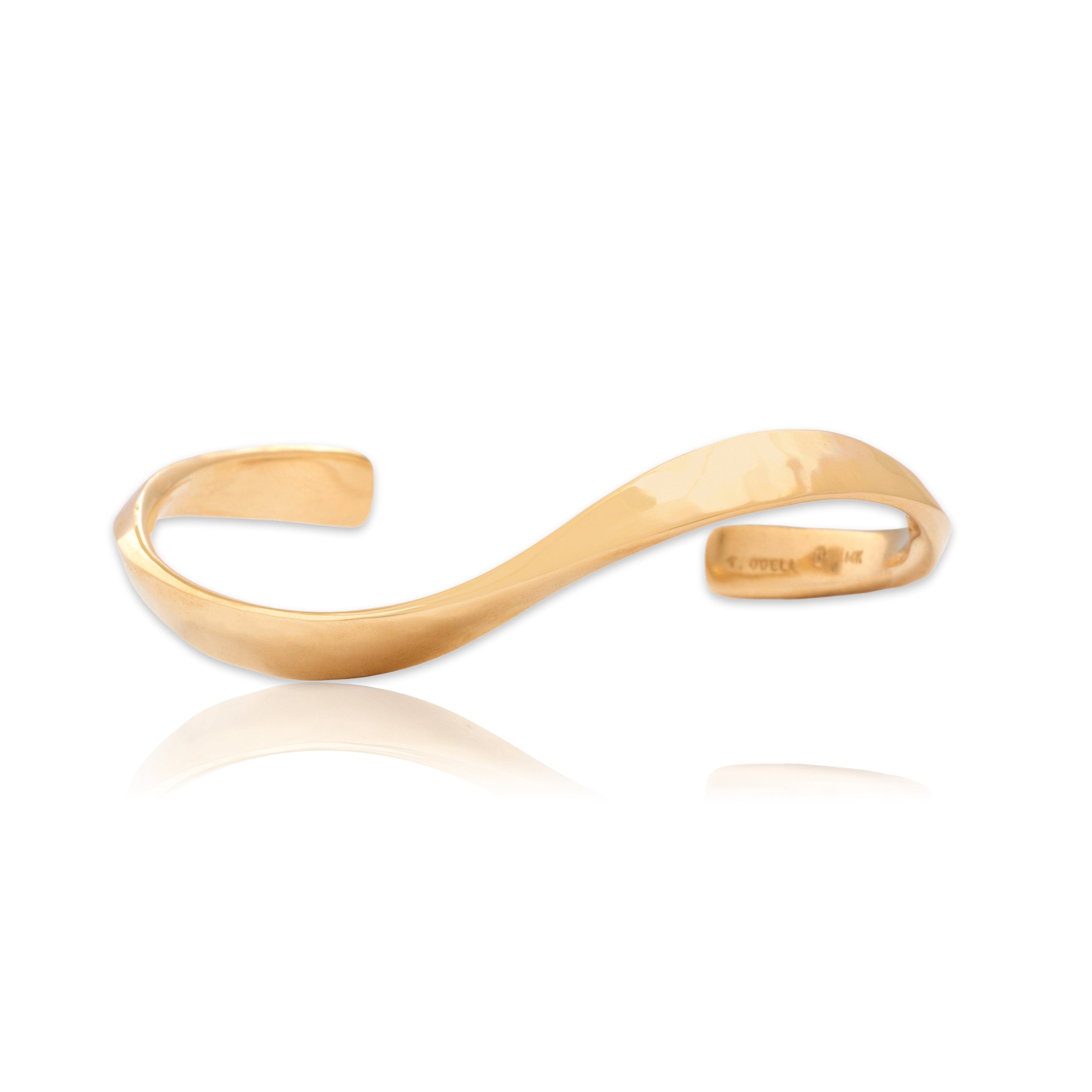 Vintage Substantial 14k Yellow Gold Artistic Hammered Twist Cuff Bracelet 7.25