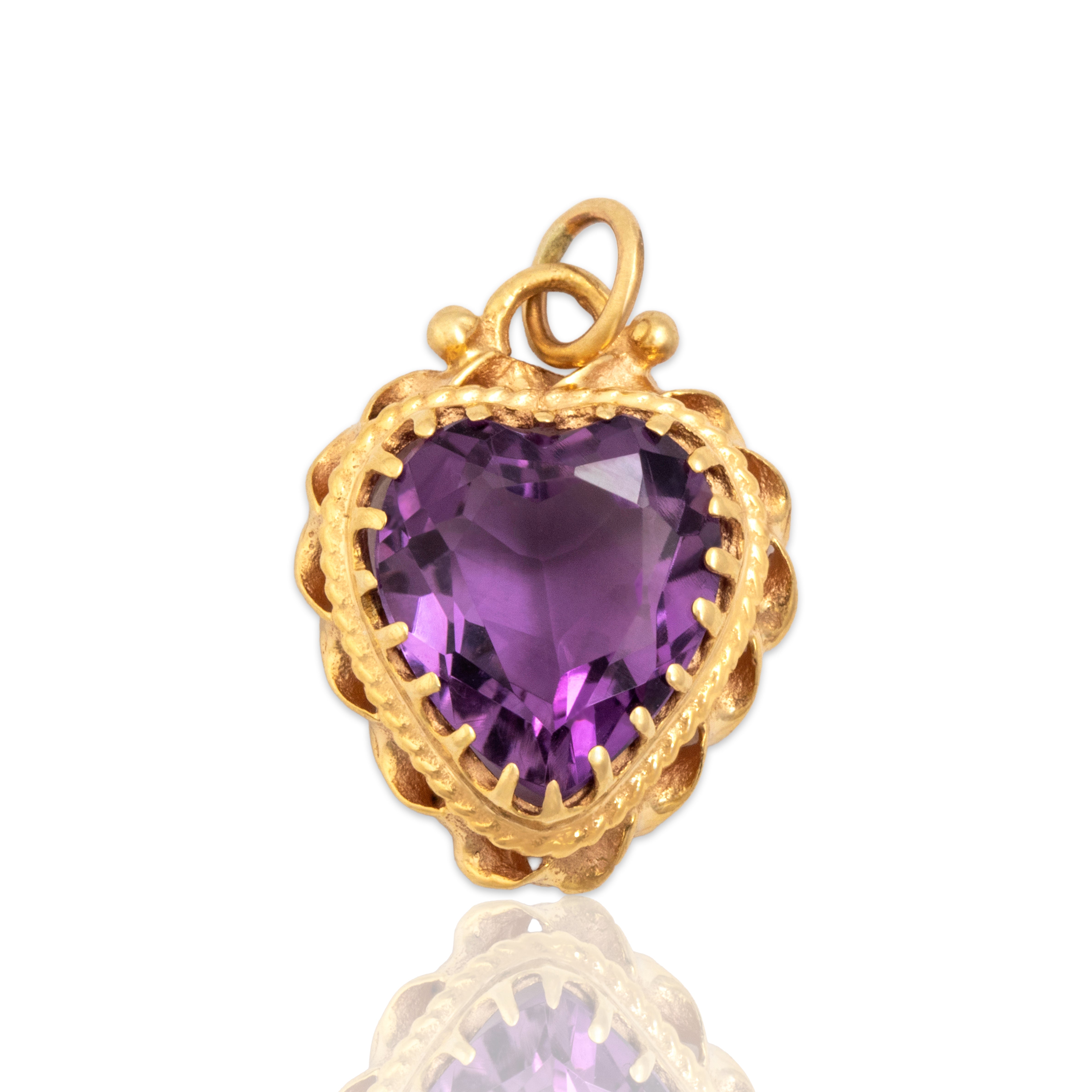 Vintage 14k Yellow Gold Amethyst Heart Shaped Pendant - Close-up view