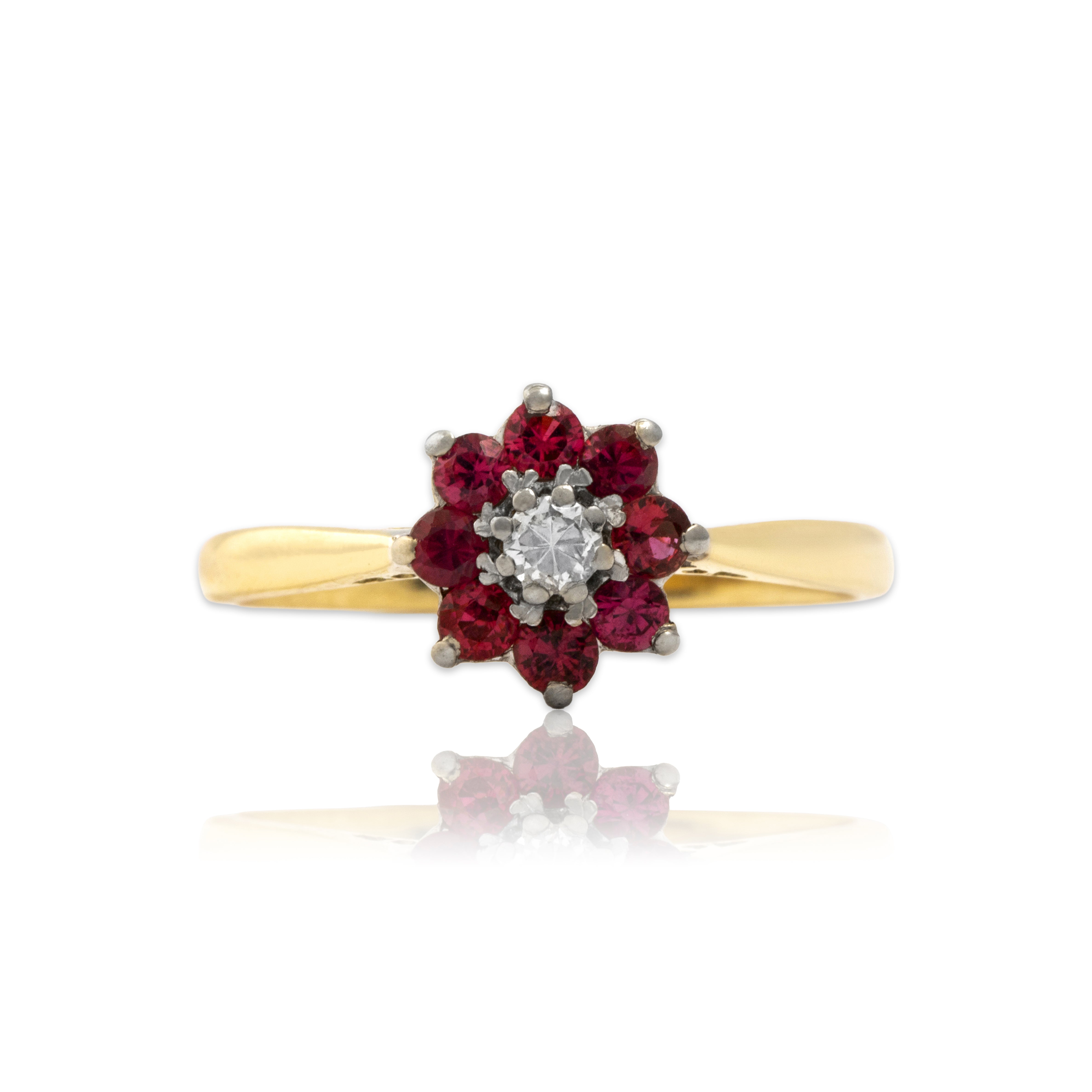 Vintage 18k Yellow Gold Ruby Diamond Wonderful Bright Flower Ring 6.75