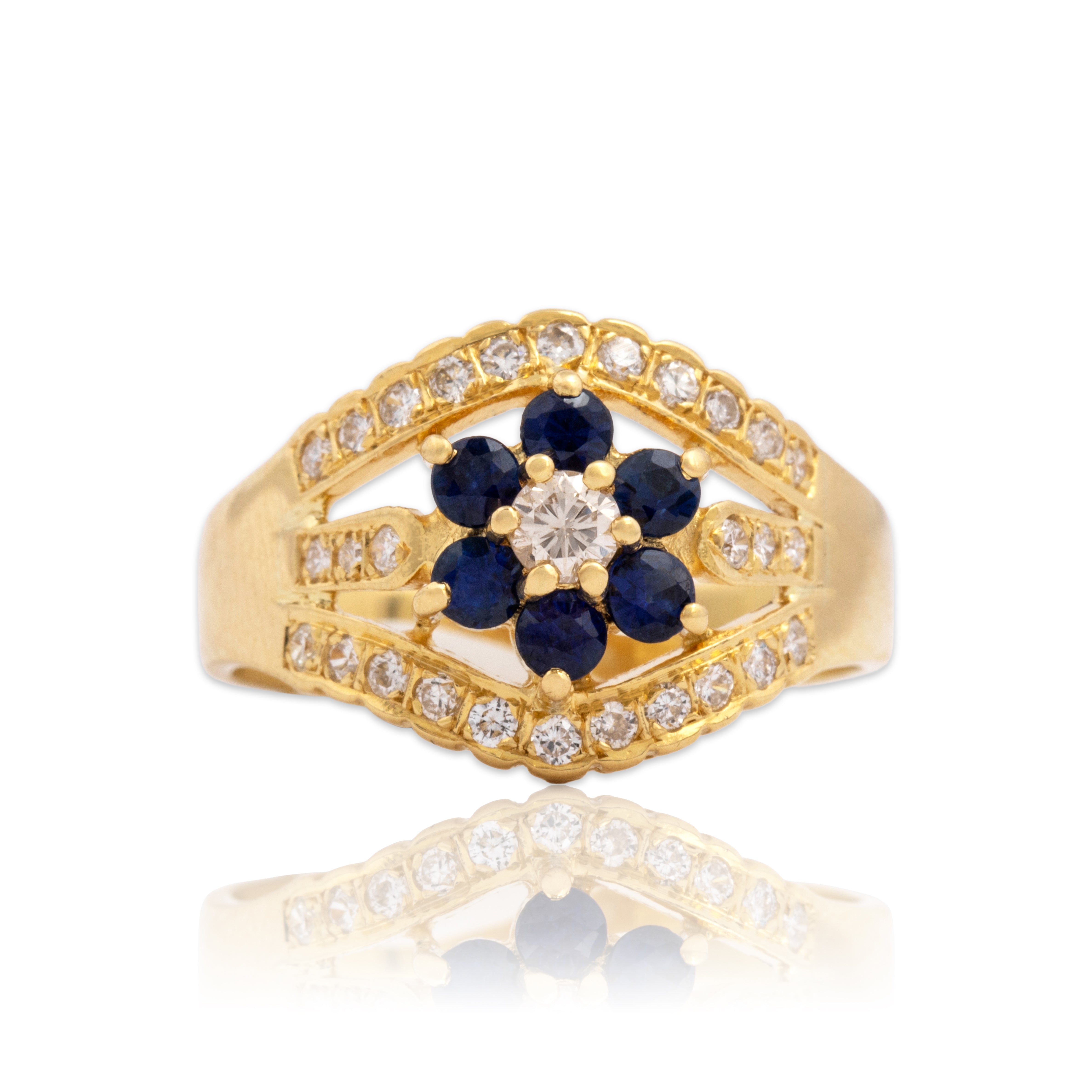 Vintage Wide 18k Yellow Gold Blue Sapphire Diamond Open Shoulder Flower Ring - Close-up view