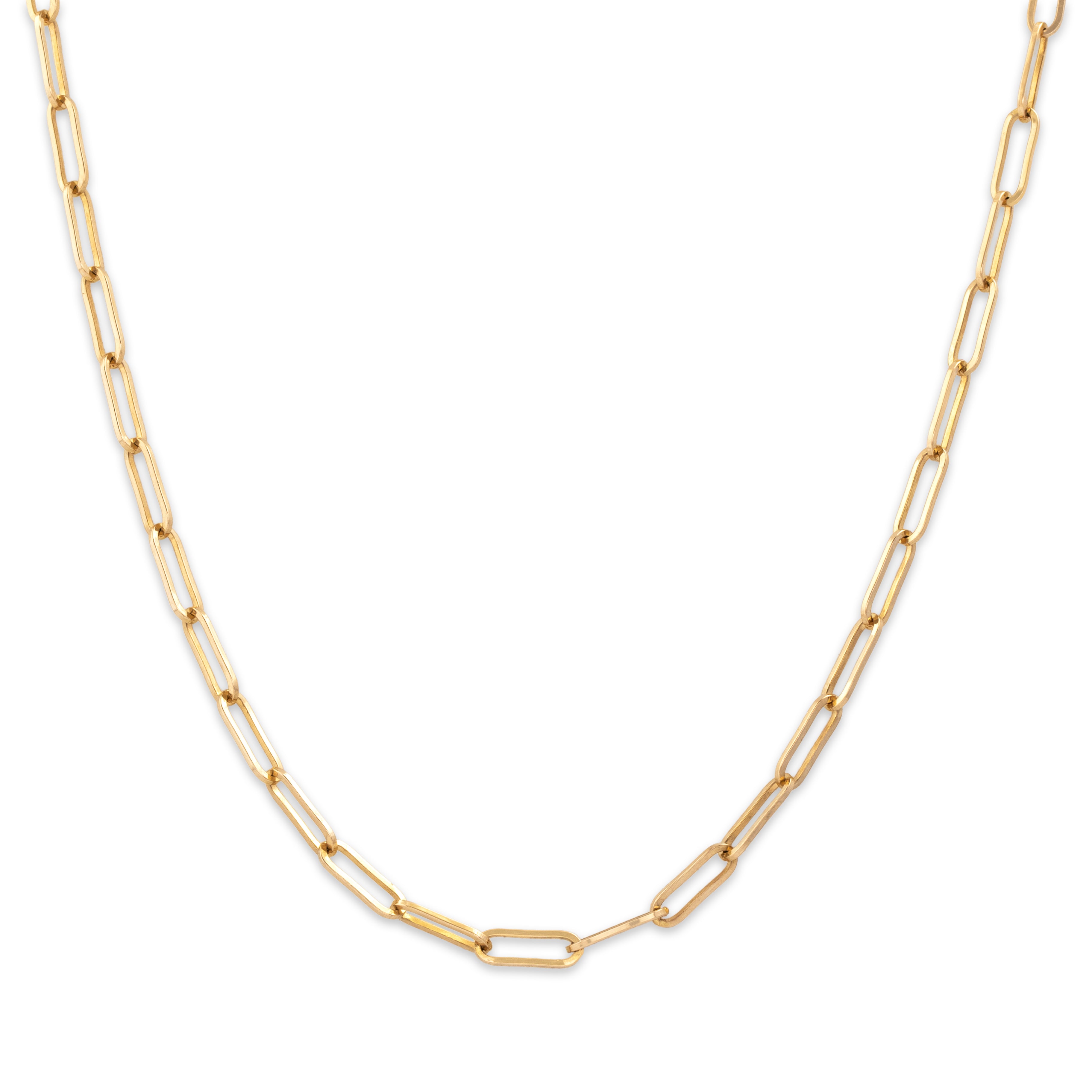 Vintage Italian 14k Yellow Gold Everyday Paperclip Link 3.2mm Chain - Close-up view