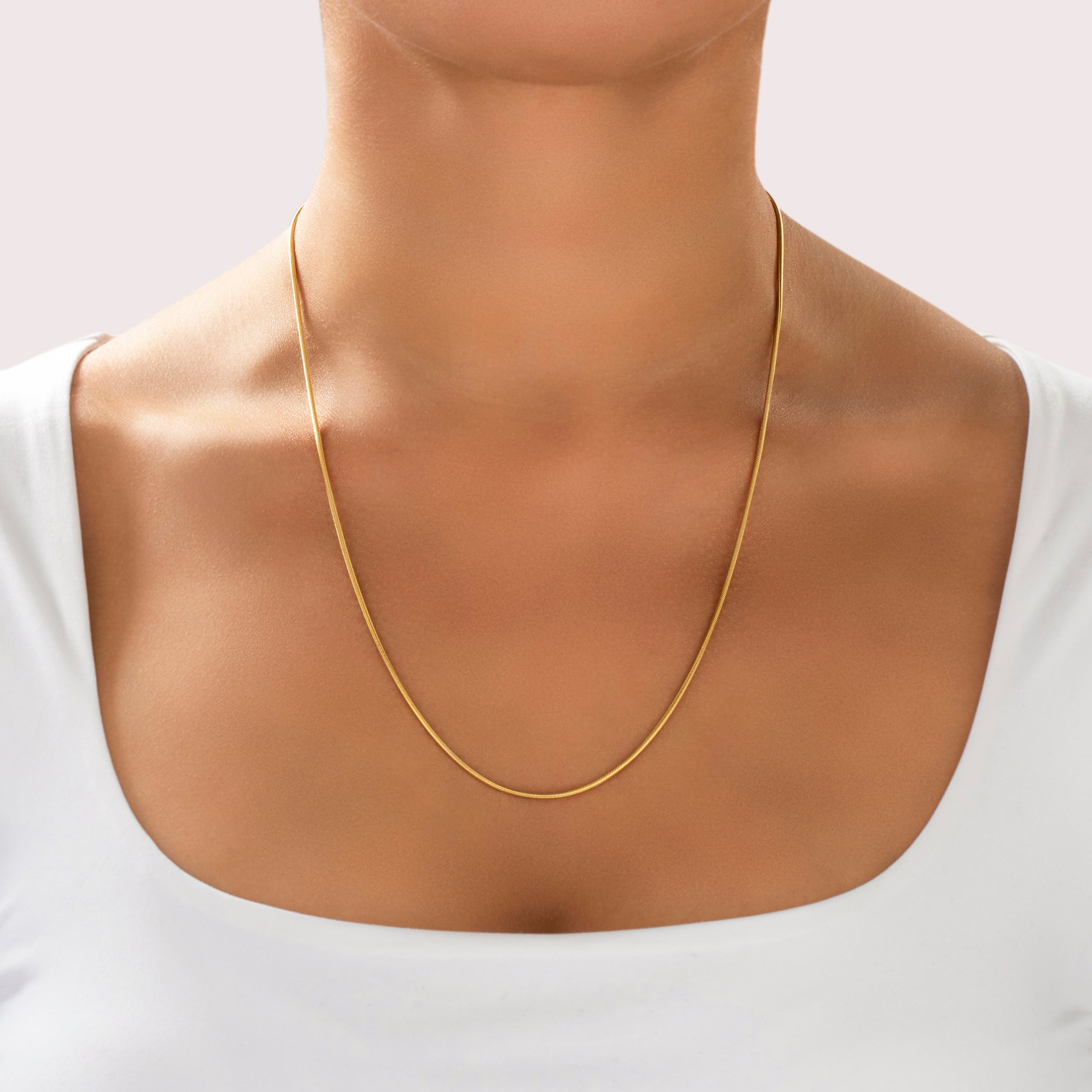 Vintage 14k Yellow Gold Elegant Snake 1.35mm Chain - On model view