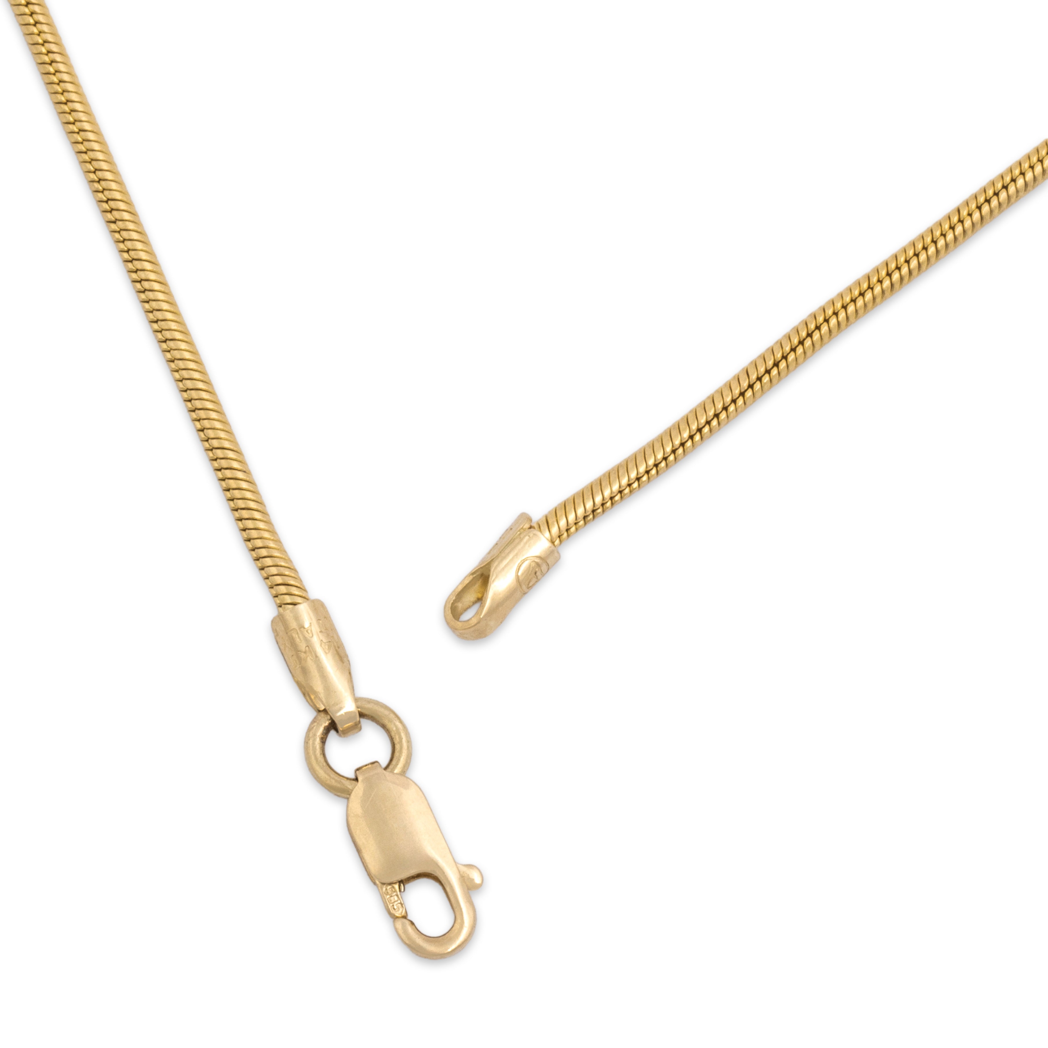 Vintage 14k Yellow Gold Elegant Snake 1.35mm Chain - clasp view