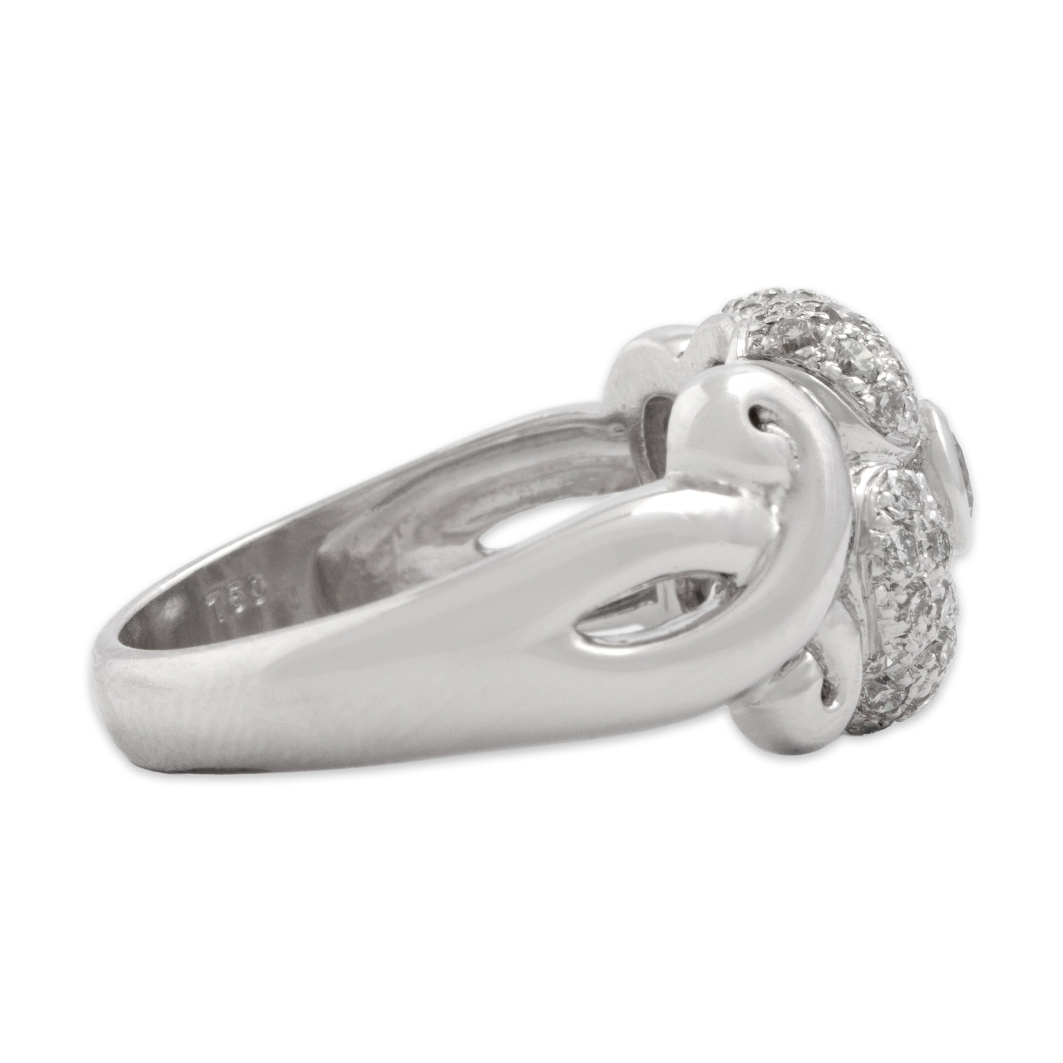 Vintage 18k White Gold Diamond Glittering Flower Ring - Side view
