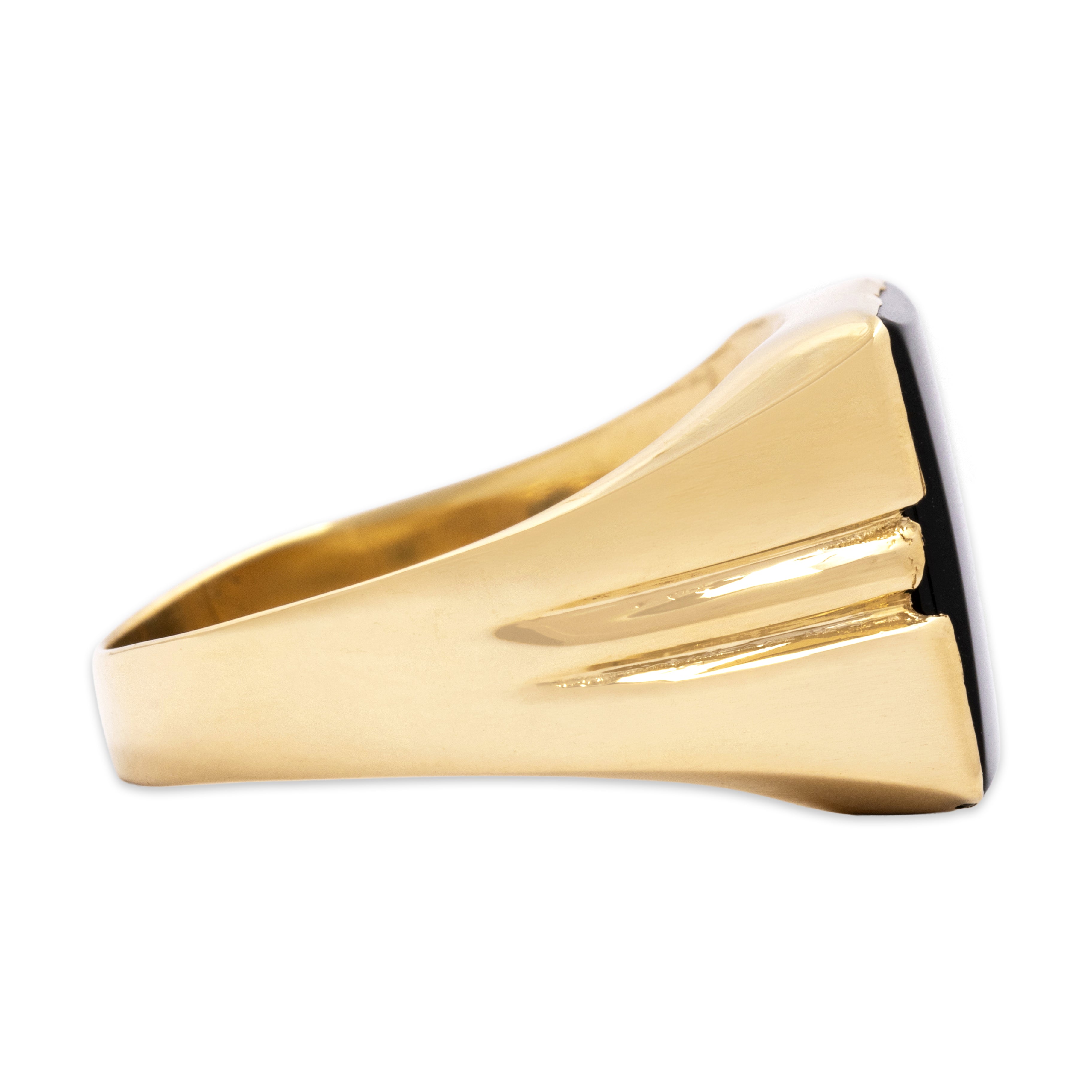 Vintage 14k Yellow Gold Bold Geometric Signet Ring Onyx - Side view