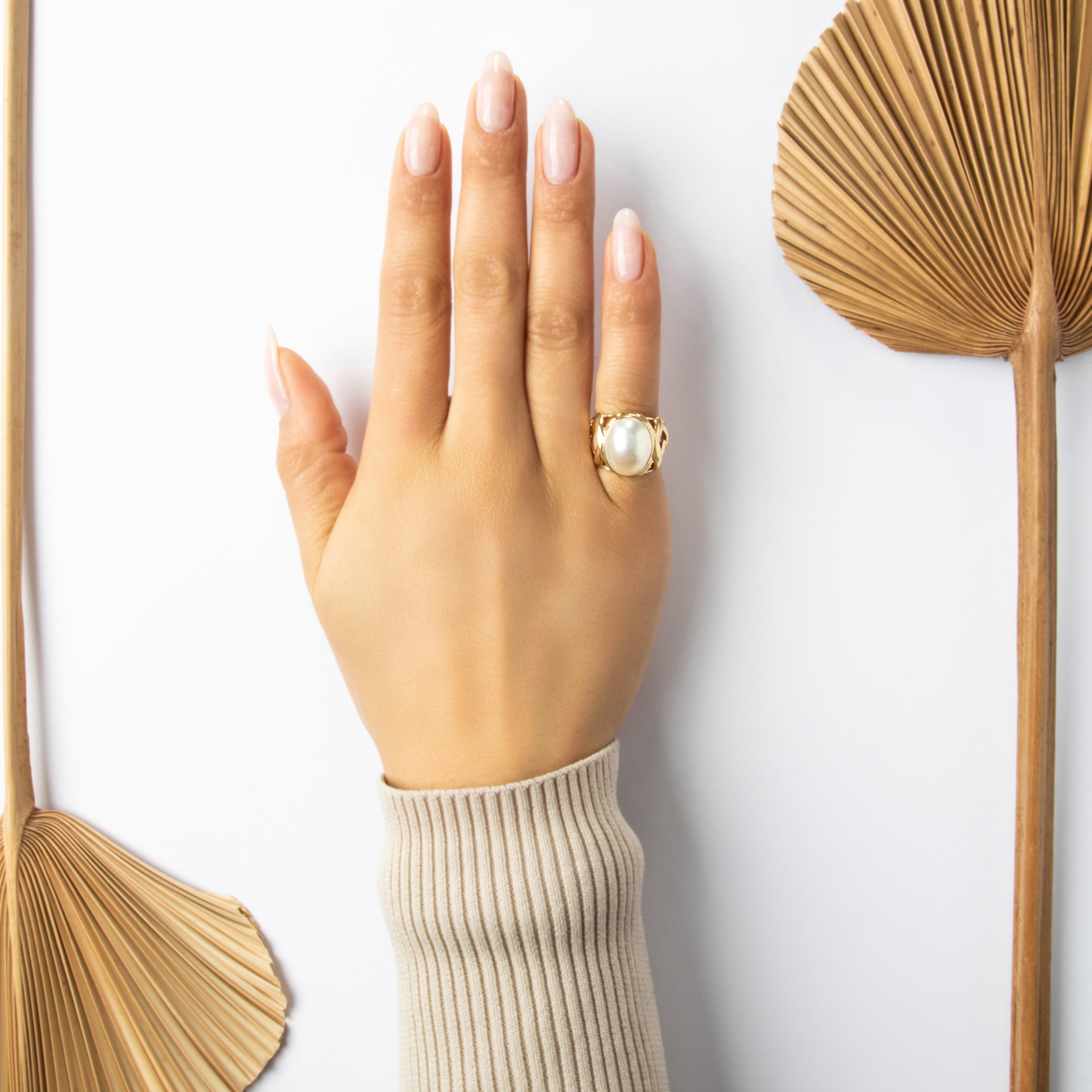Vintage 14k Yellow Gold Mabé Pearl Bold X Detail Openwork Ring - On model view
