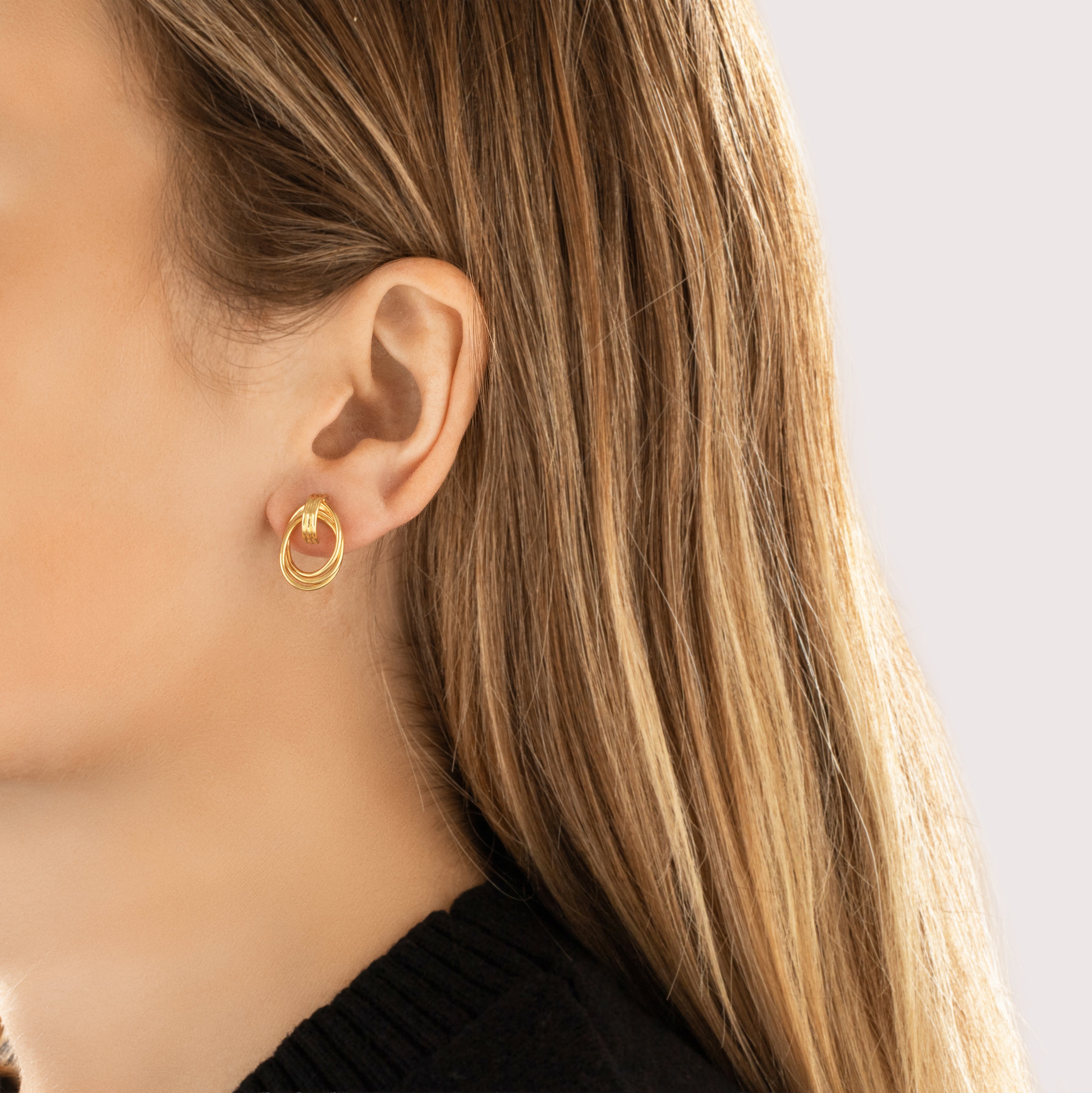 Vintage 18k Yellow Gold Fantastic Roped Door-Knocker Earrings - On model view