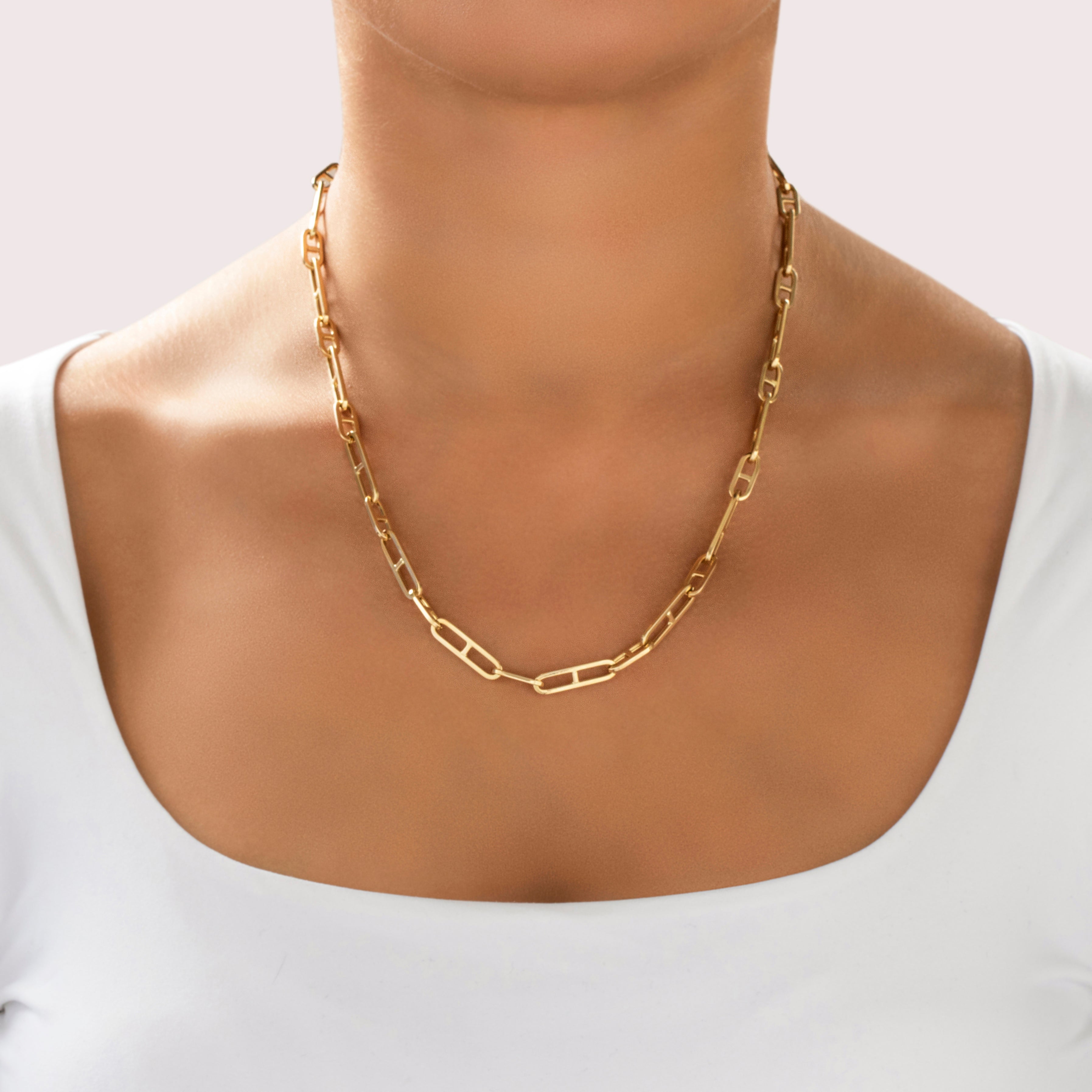 Vintage Italian 14k Yellow Gold Stylized Anchor Chain Necklace - On model view