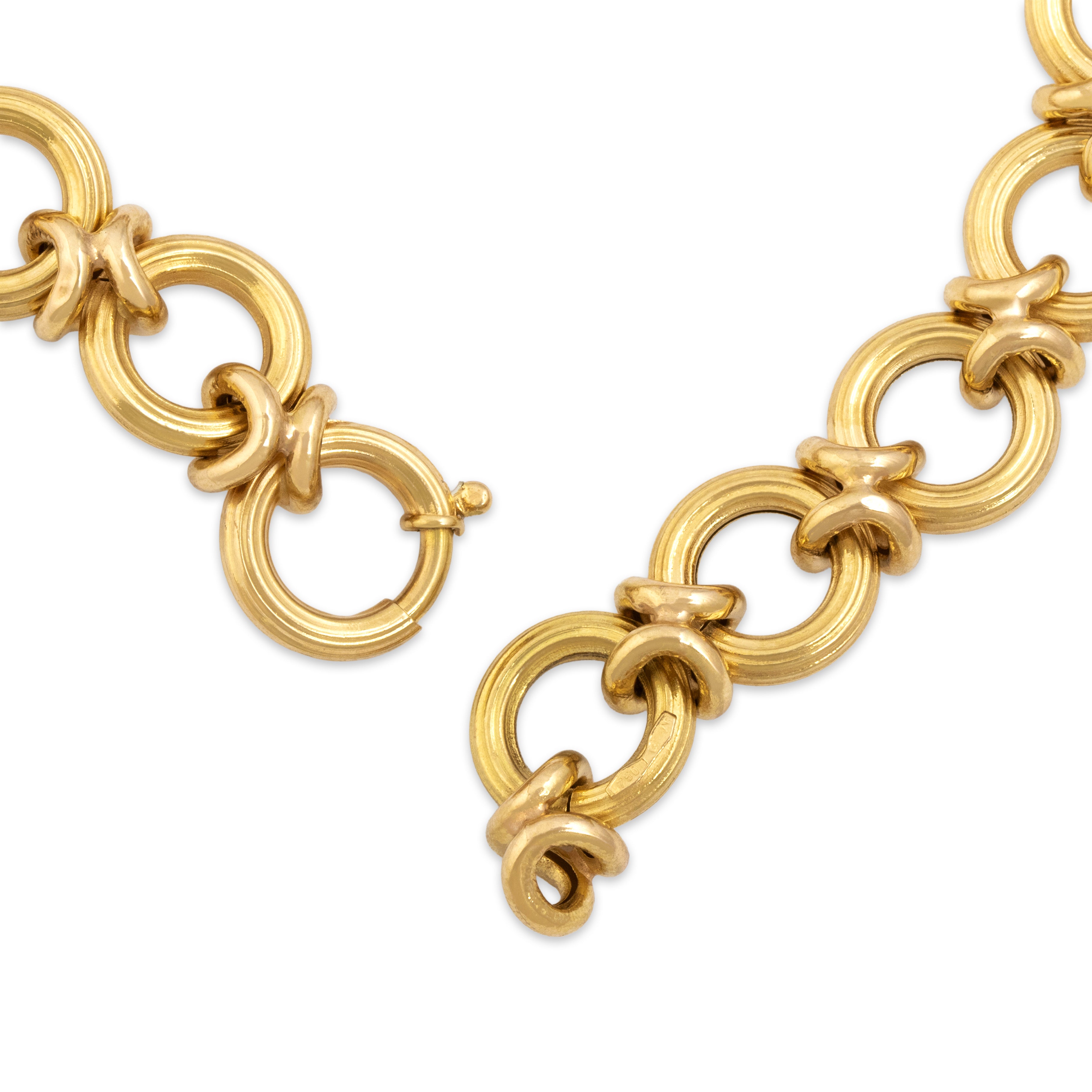 Vintage Lightweight 18k Yellow Gold Circular Link Bracelet - clasp view