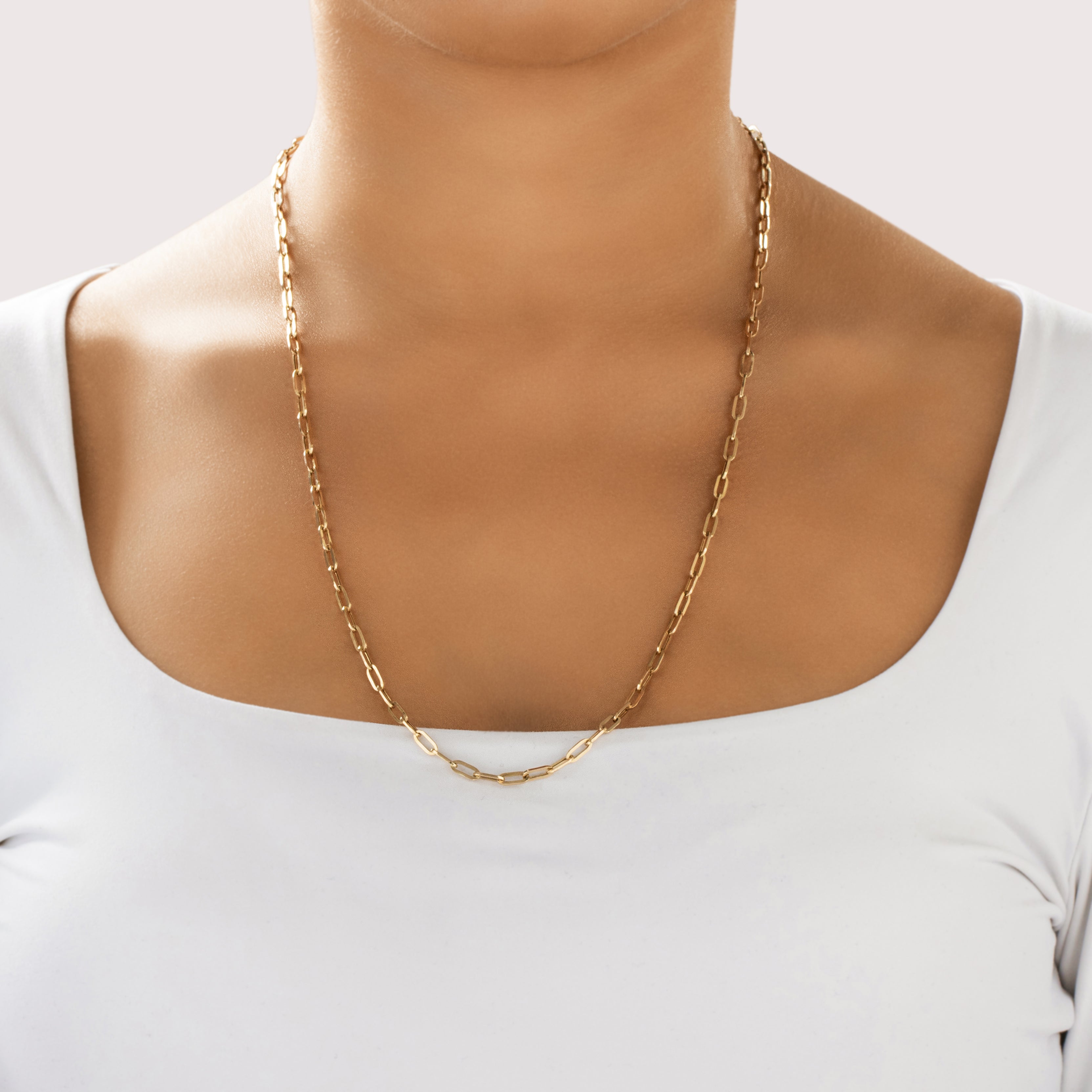 Vintage 14k Yellow Gold Gleaming Paperclip Link 3.4mm Chain - On model view