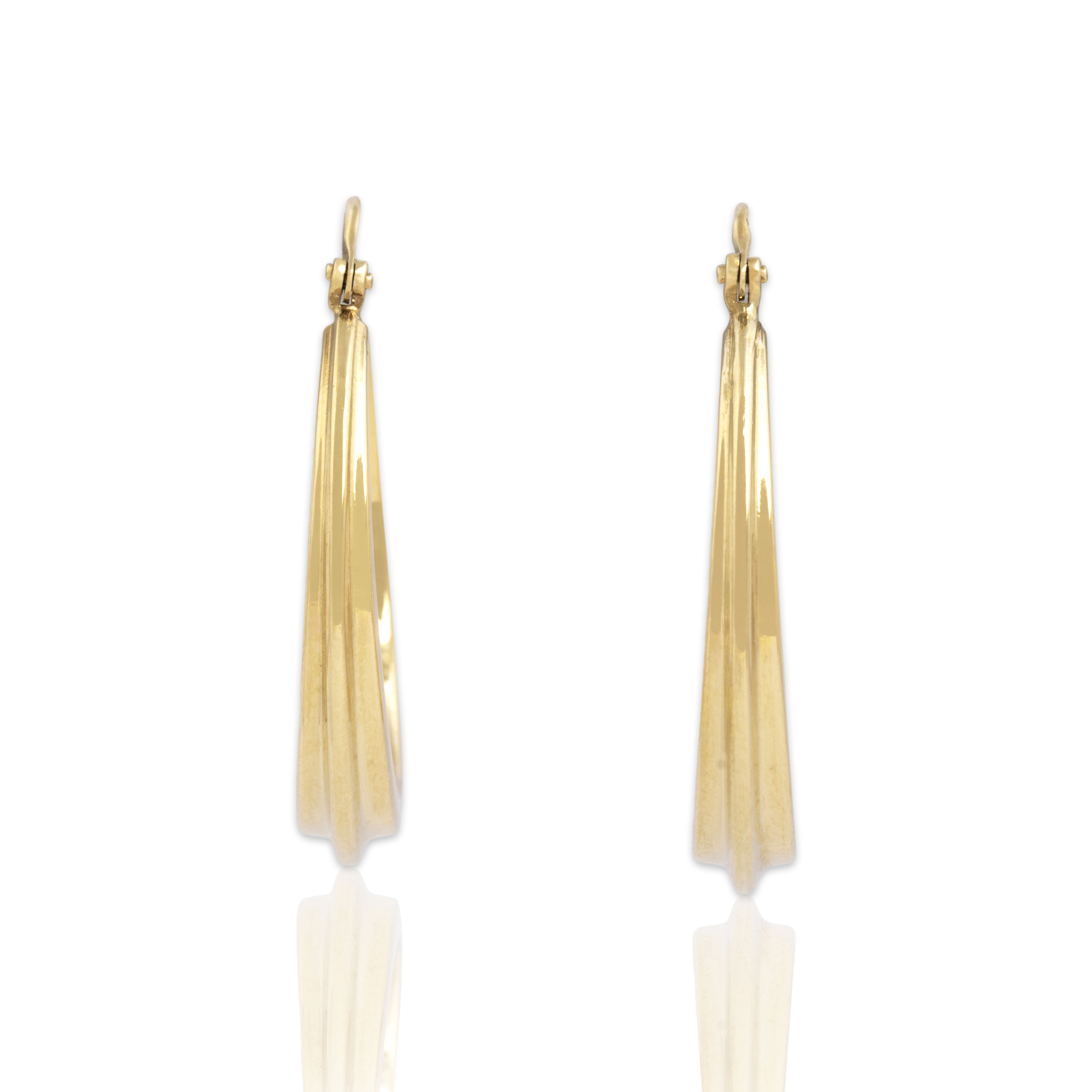 Vintage 14k Yellow Gold Sleek Ribbed Crescent Hoop Earrings