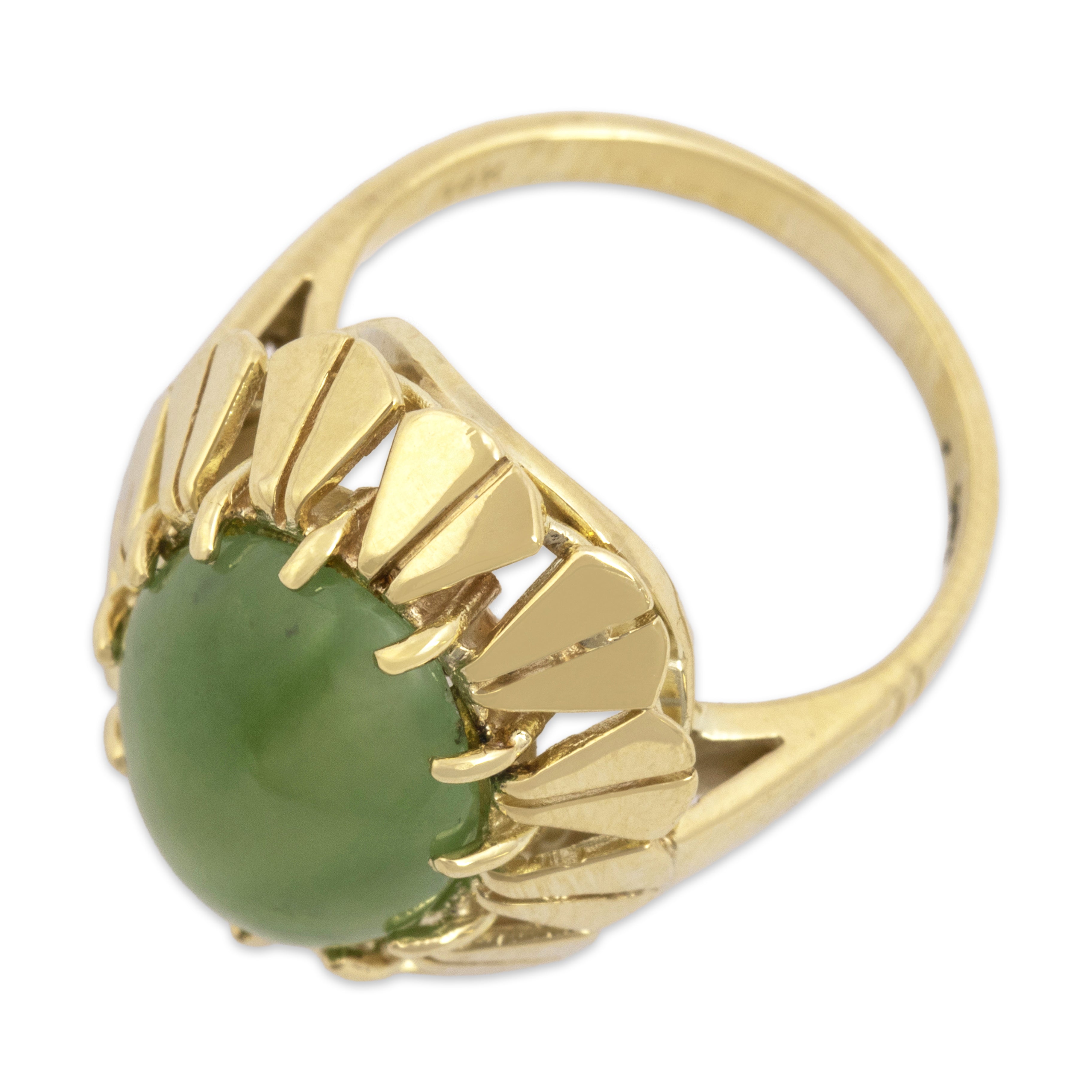 Vintage 14k Yellow Gold 4.54ct Jade Geometric Basket Cabochon Cocktail Ring - Overall view