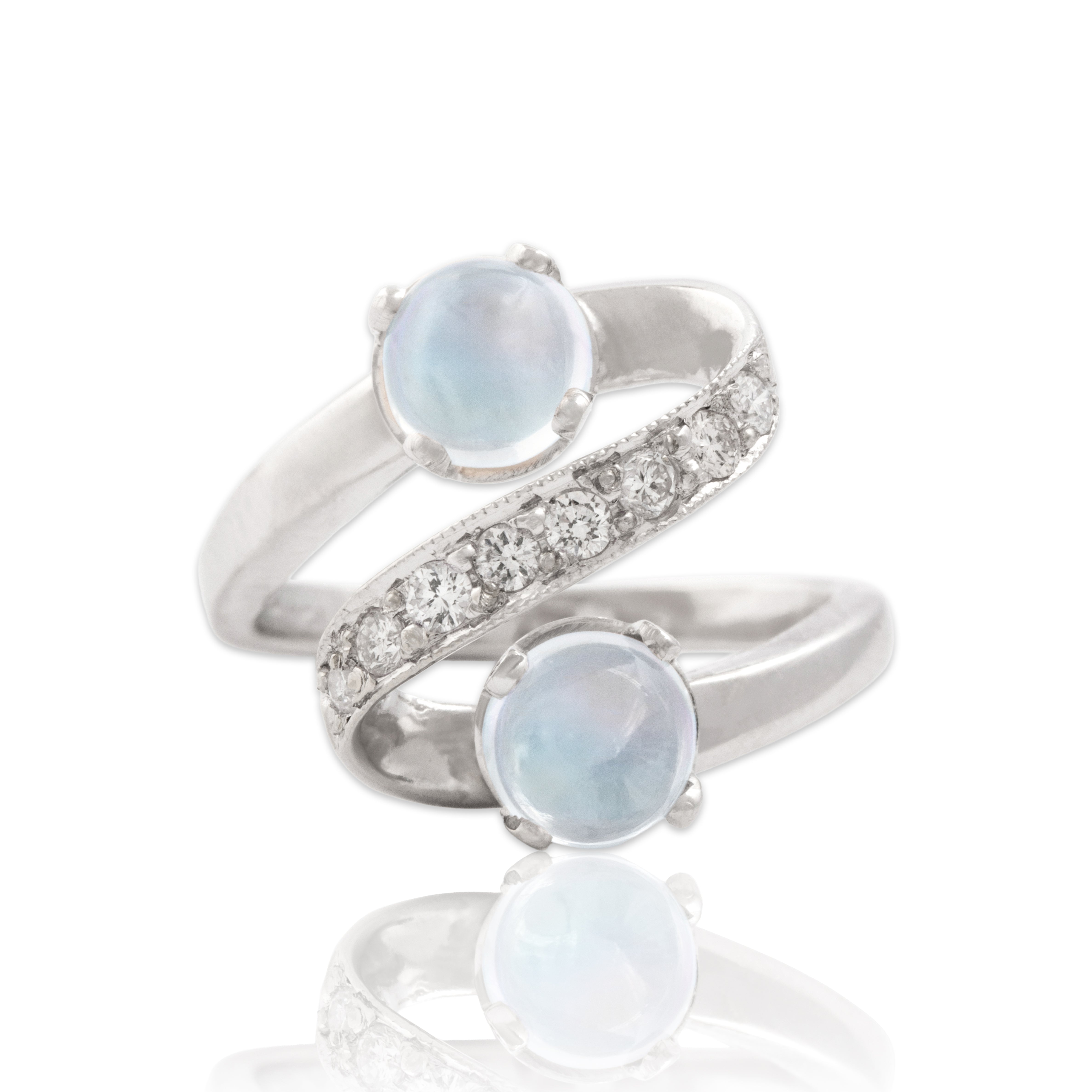 Vintage 14k White Gold 1.54cttw Moonstone Diamond Glowing Swoop Ring 6.50