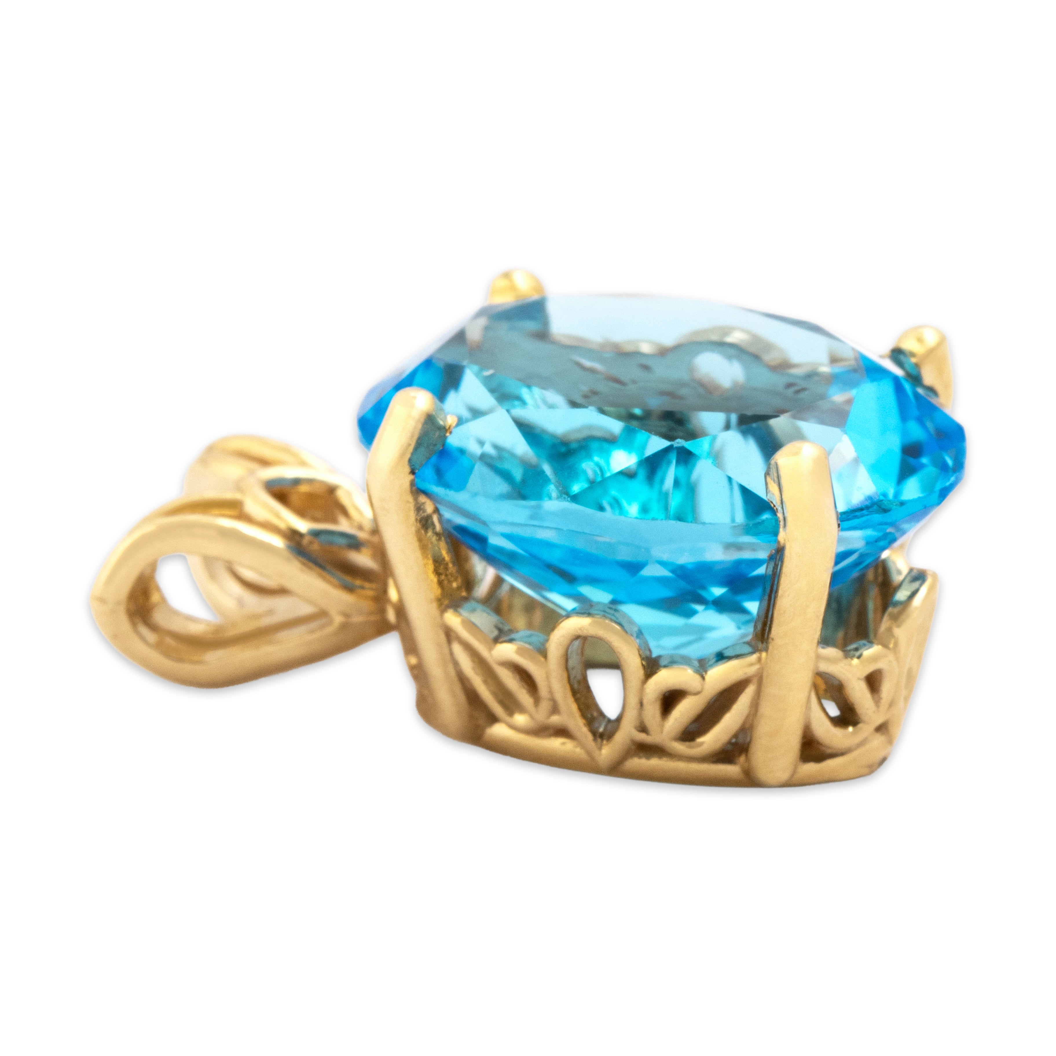 Vintage 14k Yellow Gold 7.5ct Blue Topaz Vivid Oval Ornate Pendant