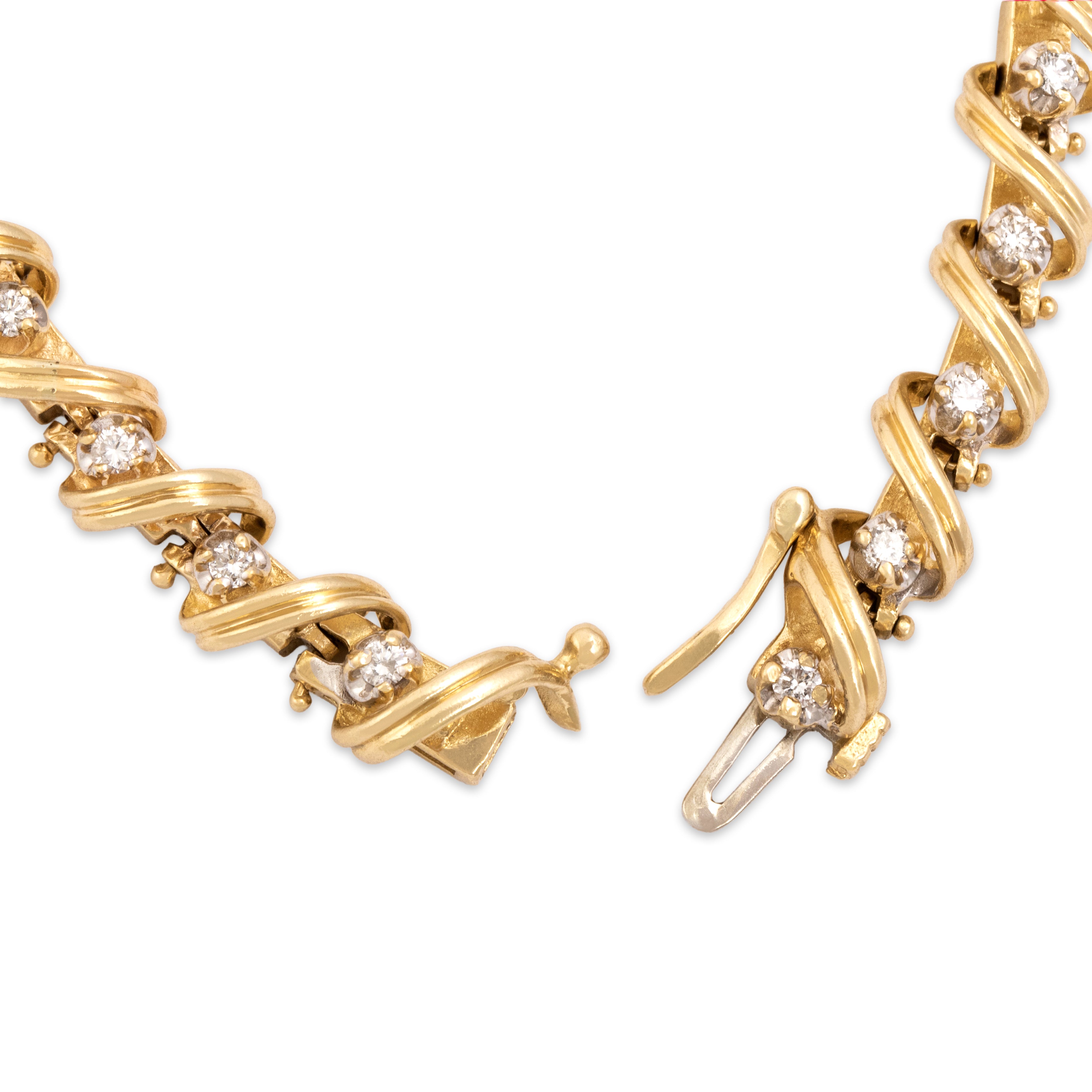 Vintage Heavy 14k Yellow Gold .8cttw Diamond Sculptural Wrapped Spiral Link Tennis Bracelet - clasp view