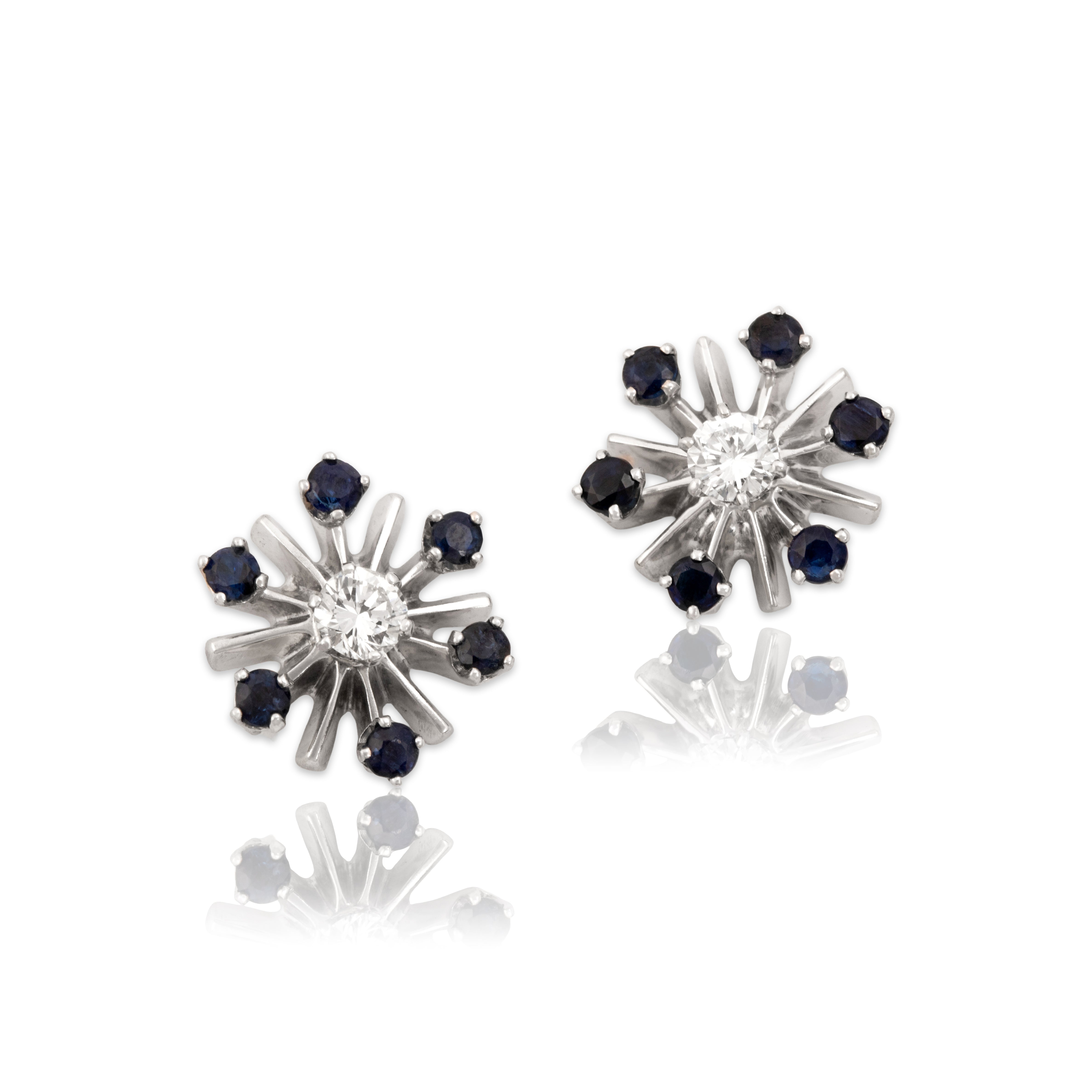 Vintage 14k White Gold .5cttw Blue Sapphire Diamond Glittering Starburst Stud Earrings - Close-up view
