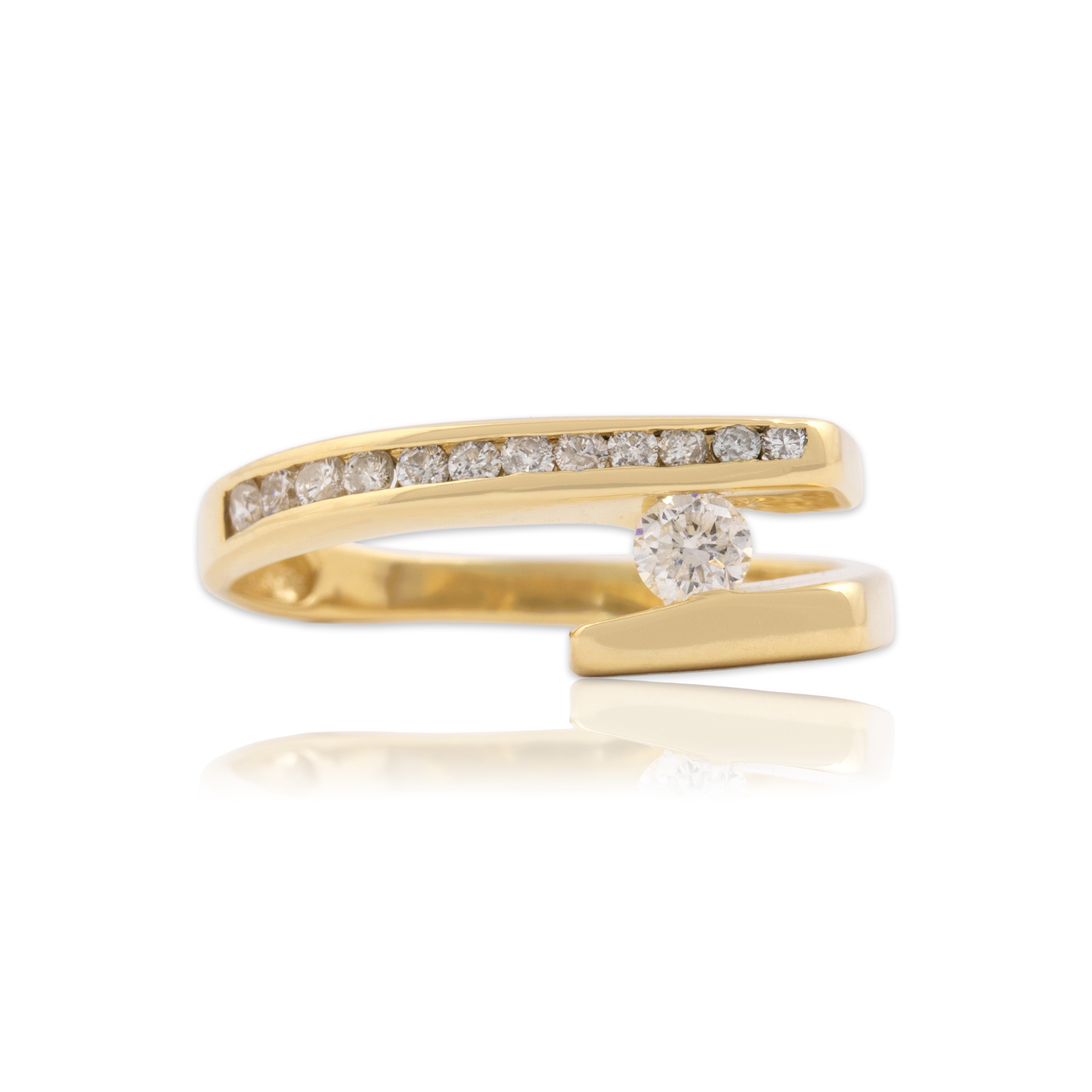 Vintage 14k Yellow Gold Diamond Asymmetric Channel Bypass Ring - Close-up view