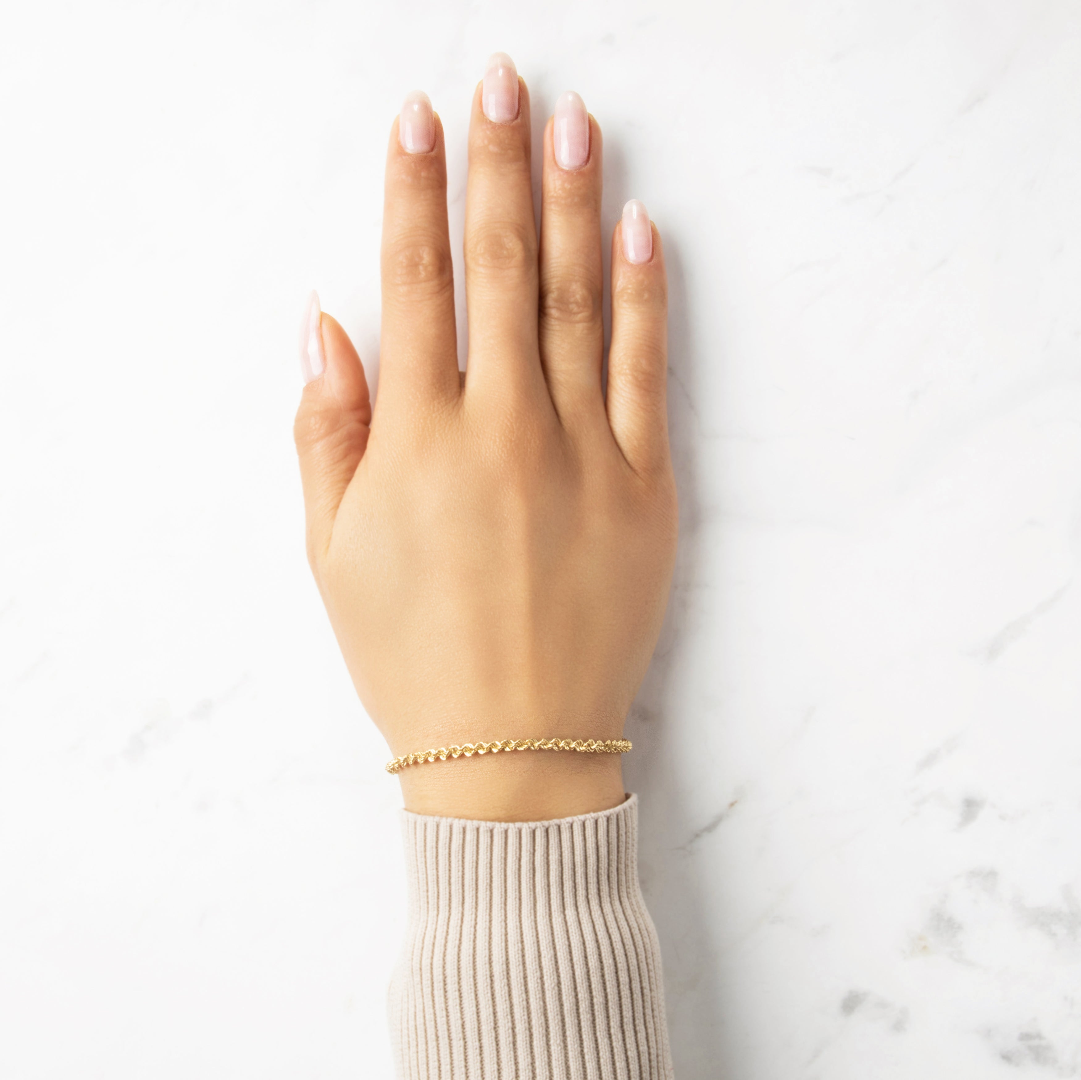 Vintage Italian 14k Yellow Gold Gleaming Rope Chain Bracelet - On model view