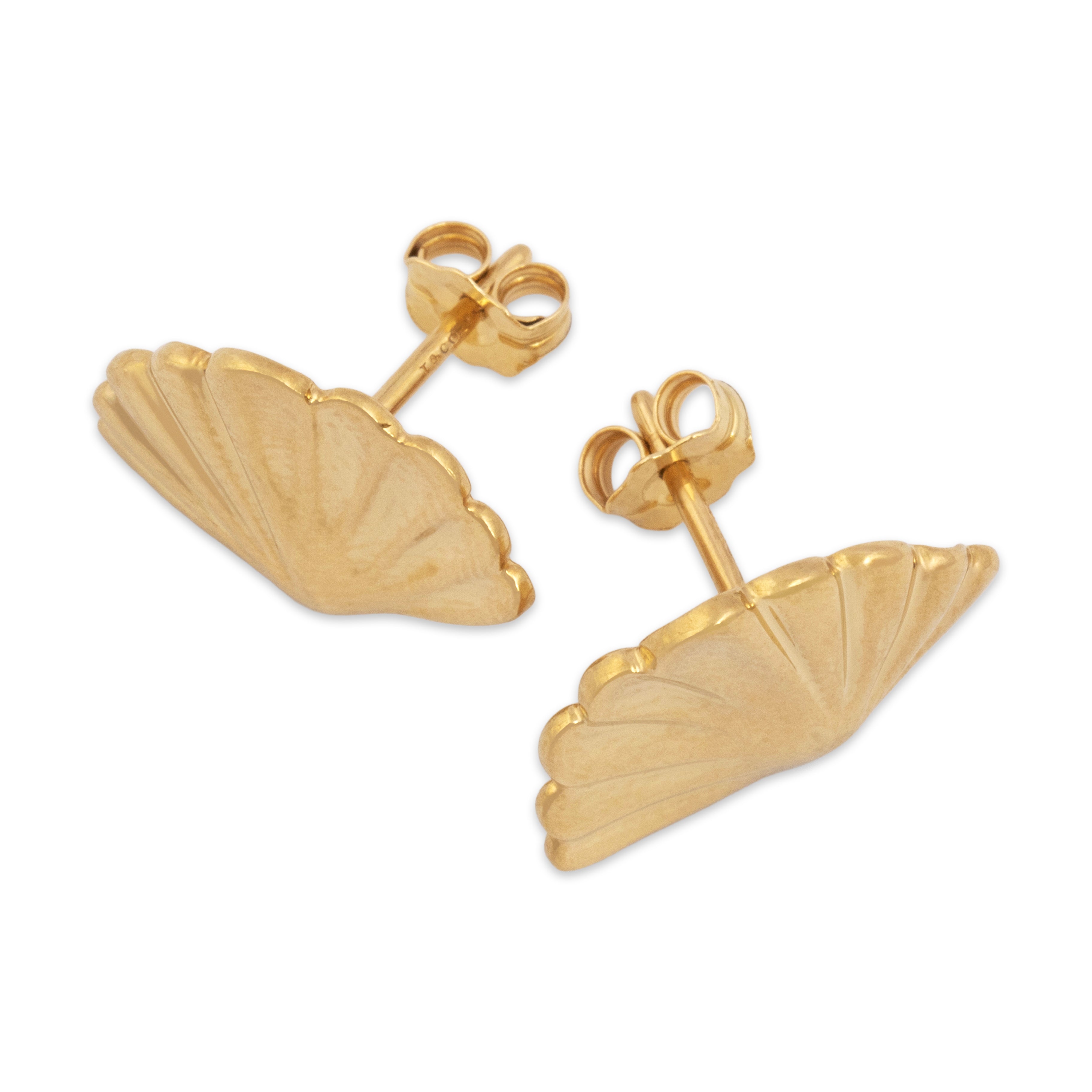 Vintage 18k Yellow Gold Coastal Shell Stud Earrings - Overall view