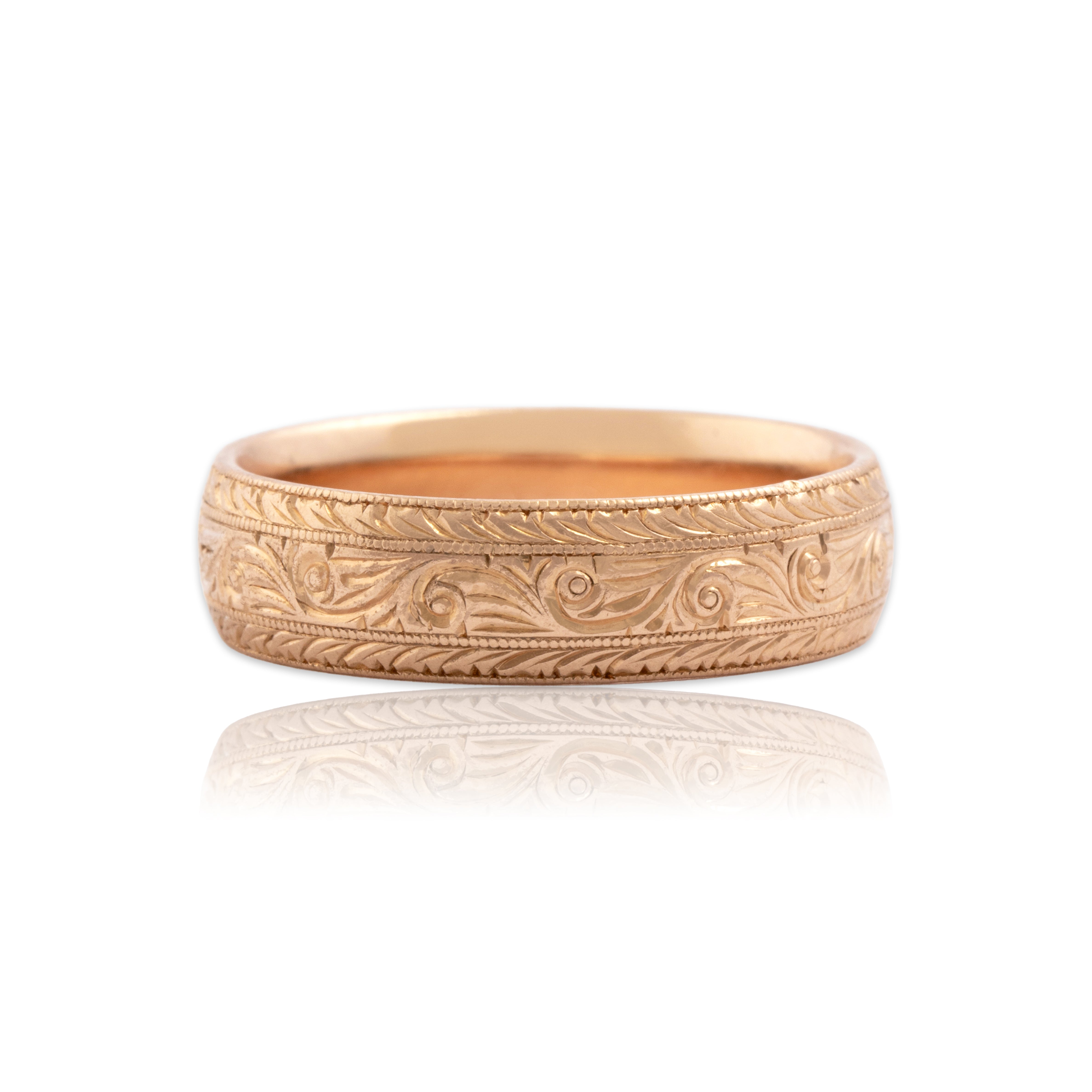 Vintage Heavy 14k Rose Gold Incredible Engraved Infinity Band Ring - Close-up view