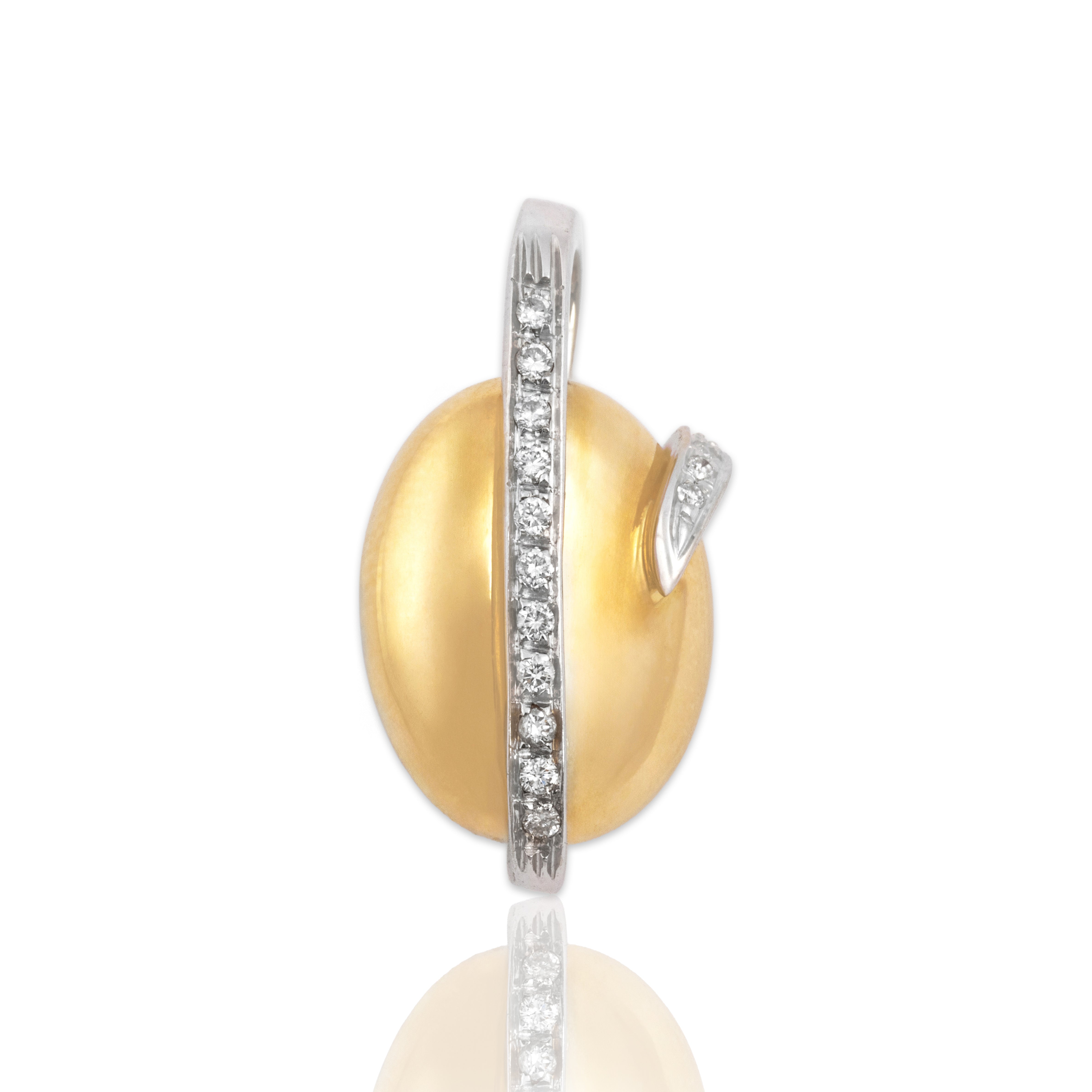 Vintage Italian 18k Yellow & White Gold Diamond Sculptural Loop Pendant - Close-up view