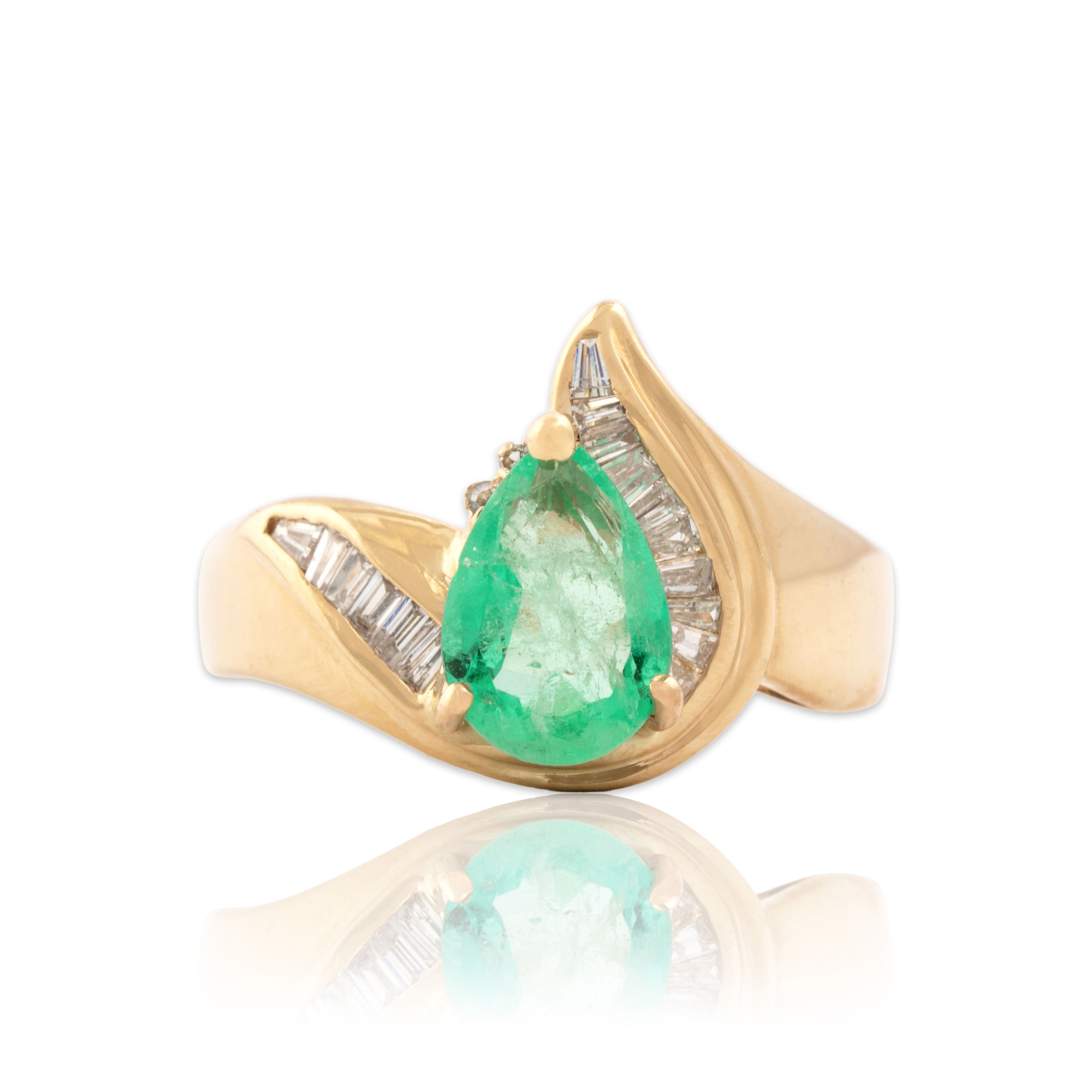 Vintage 14k Yellow Gold 1.01ct Emerald Diamond Incredible Pear Swirl Ring 8.25