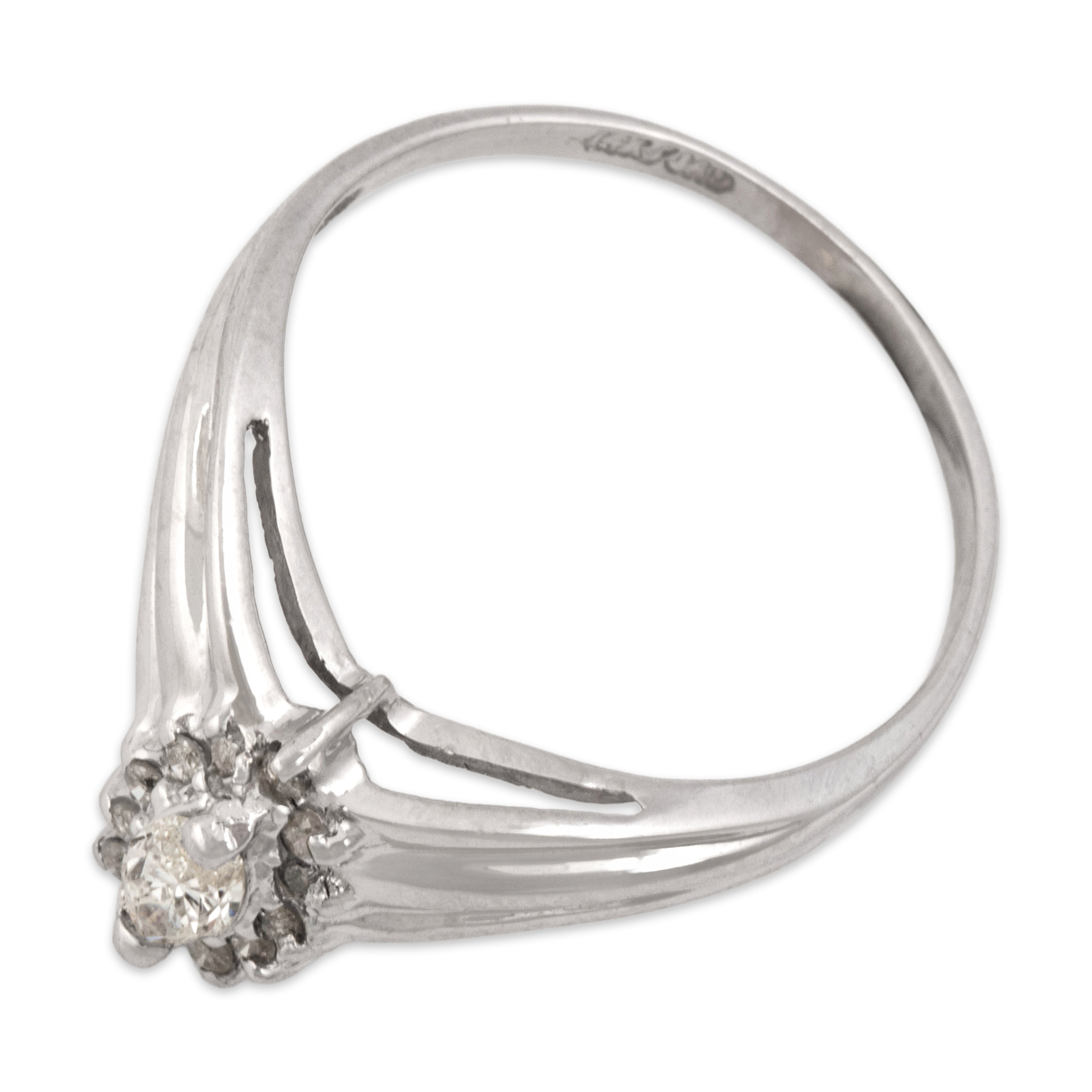 Vintage 14k White Gold Diamond Ribbed Chevron Ring 7.00